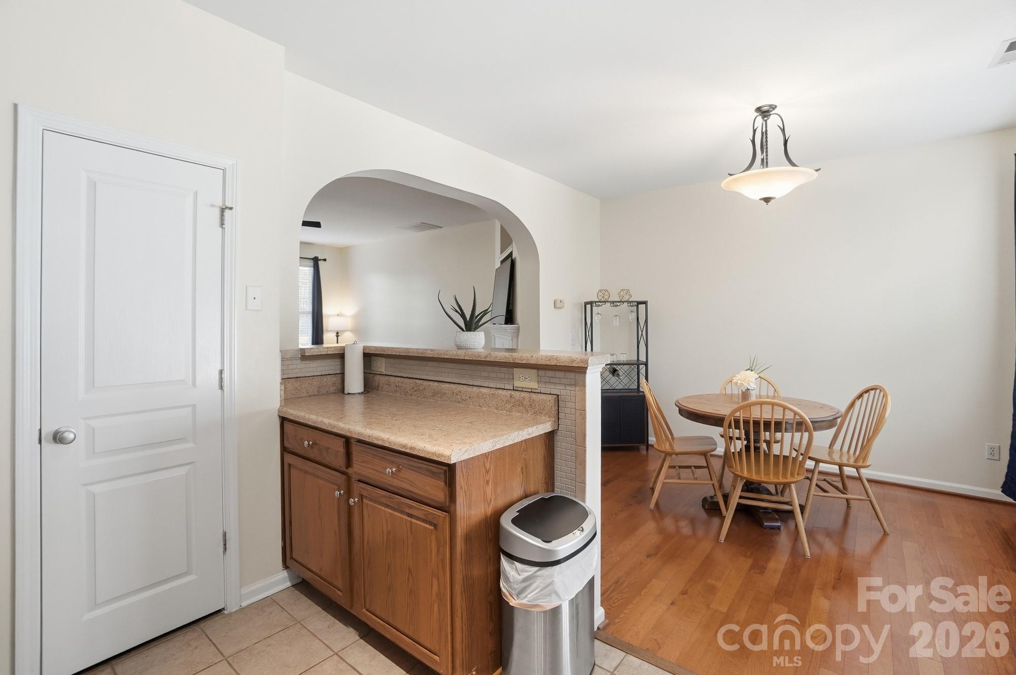 8422 Chaceview Court Property Photo 18