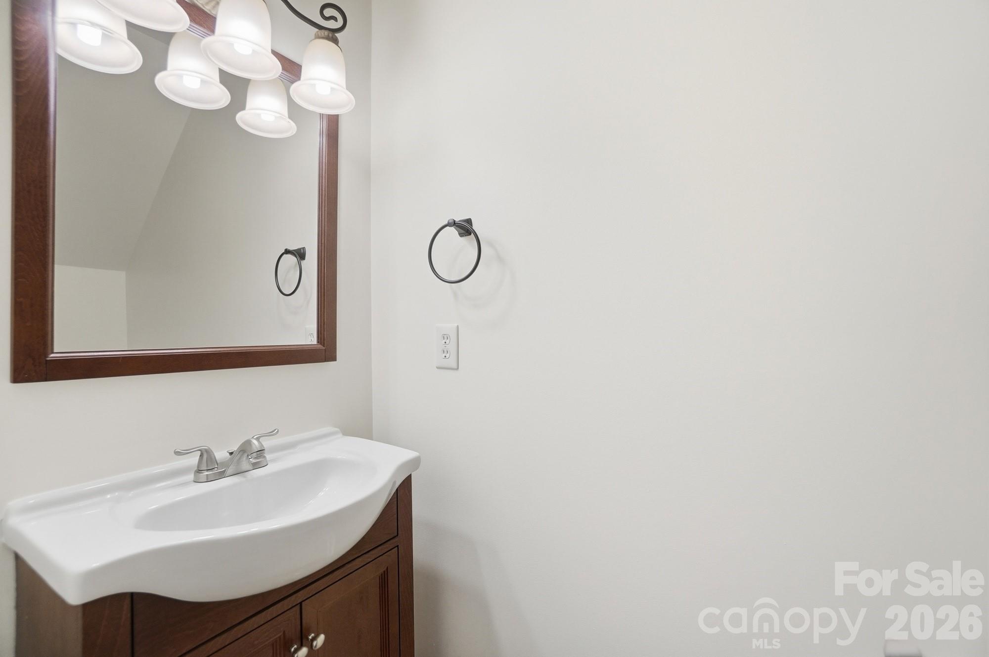 8422 Chaceview Court Property Photo 20