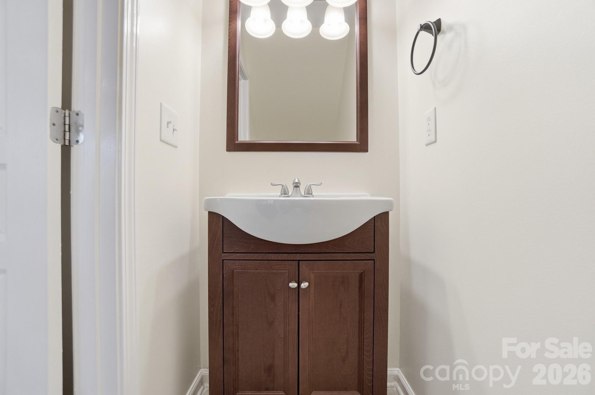 8422 Chaceview Court Property Photo 21