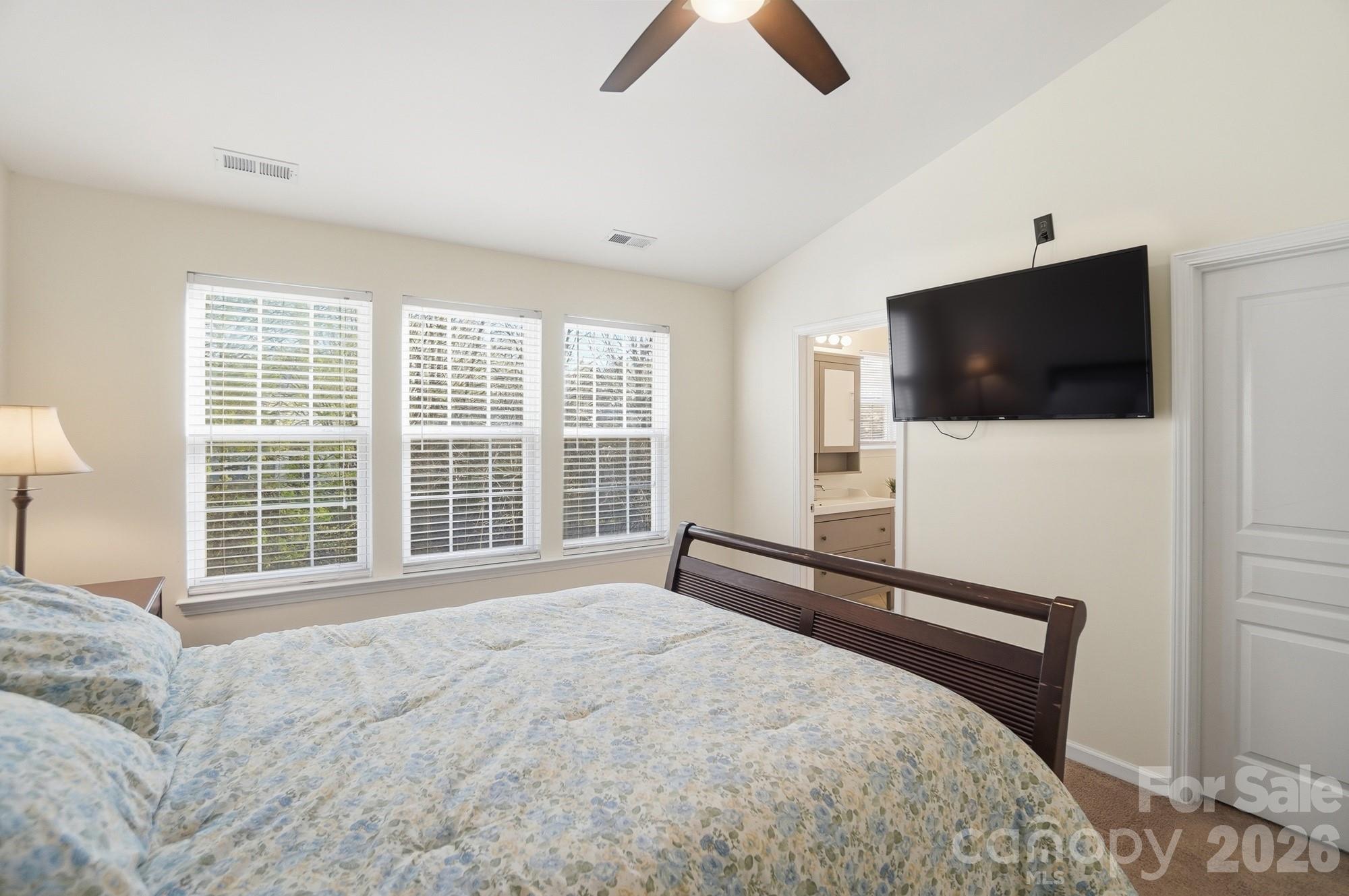 8422 Chaceview Court Property Photo 24