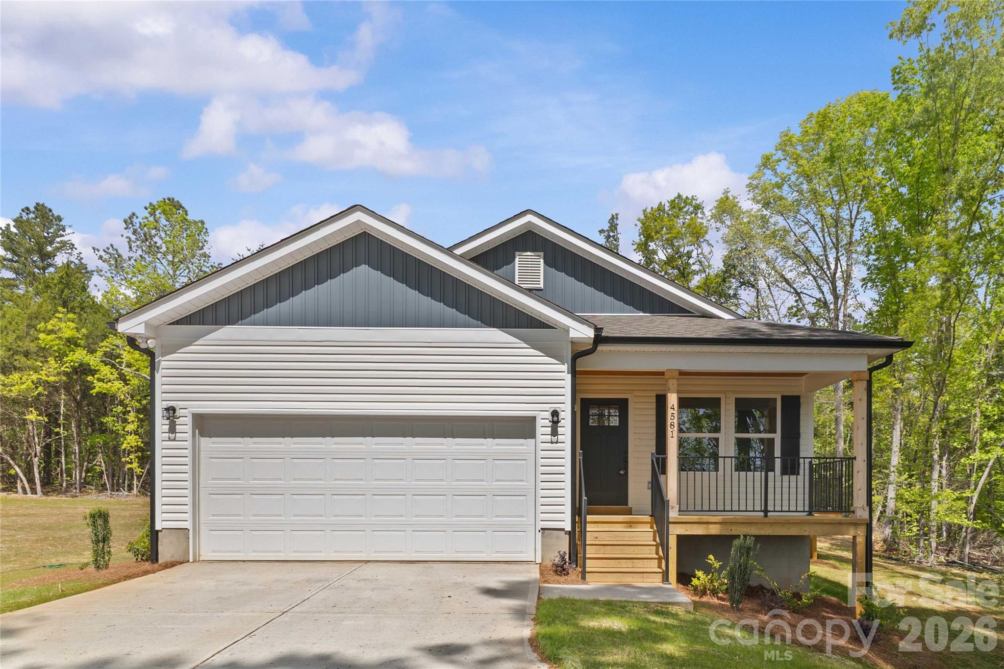 4581 Riverside Road Property Photo 1
