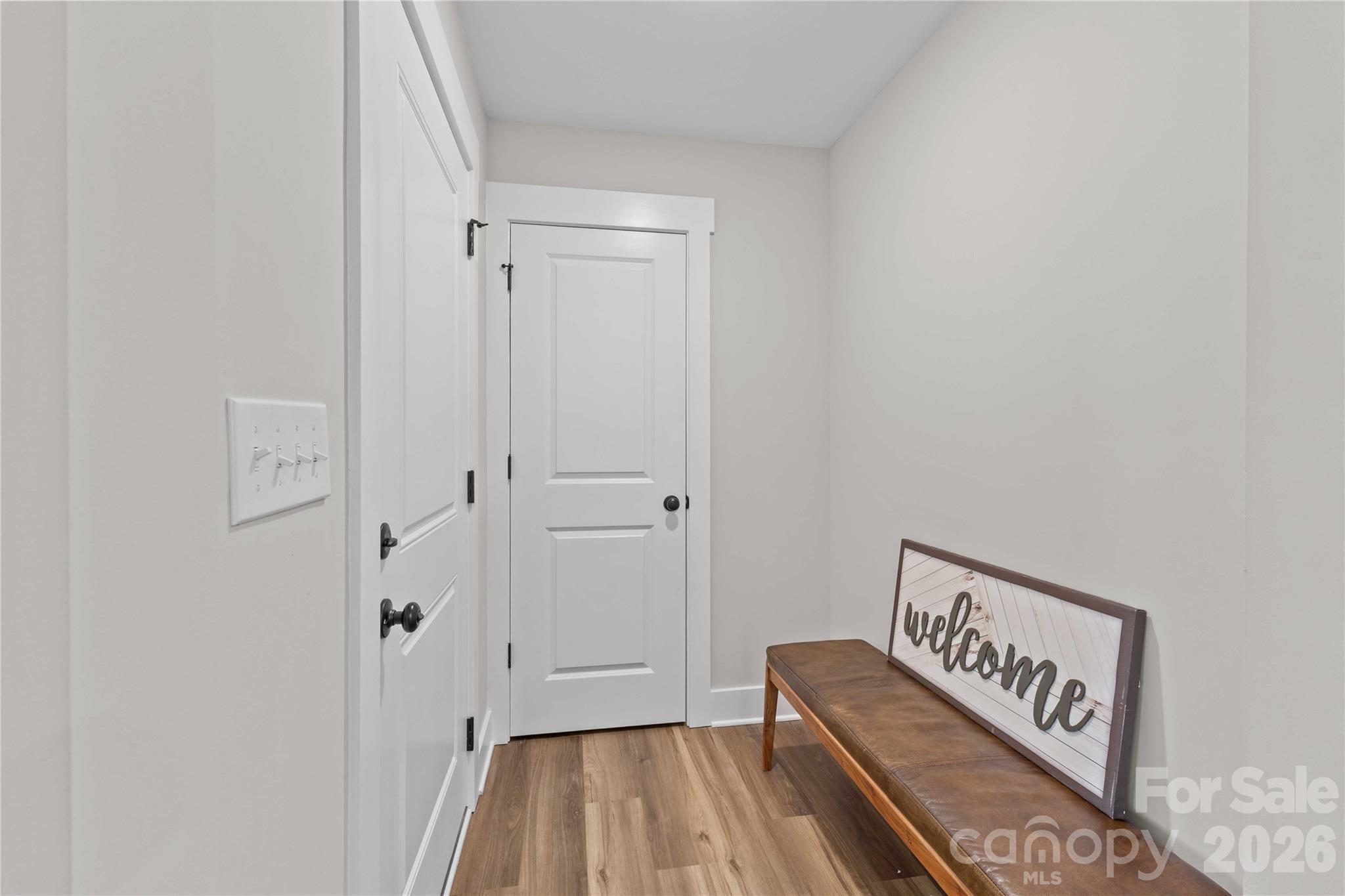 4581 Riverside Road Property Photo 5