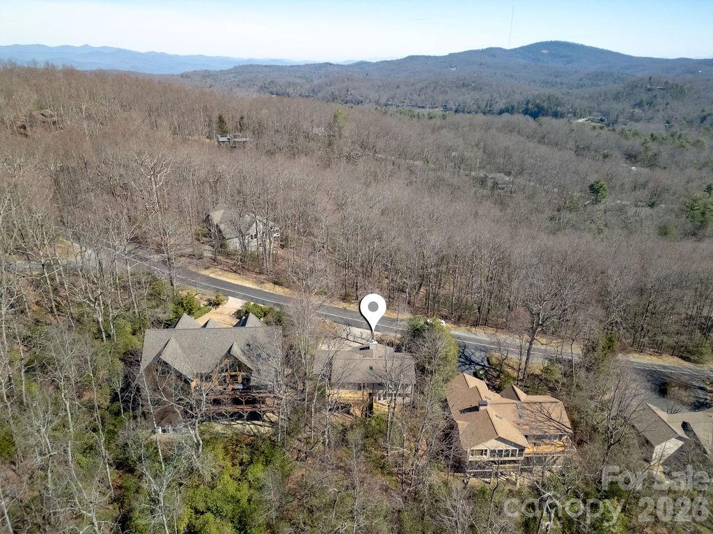 416 Kanasgowa Drive Property Photo 7
