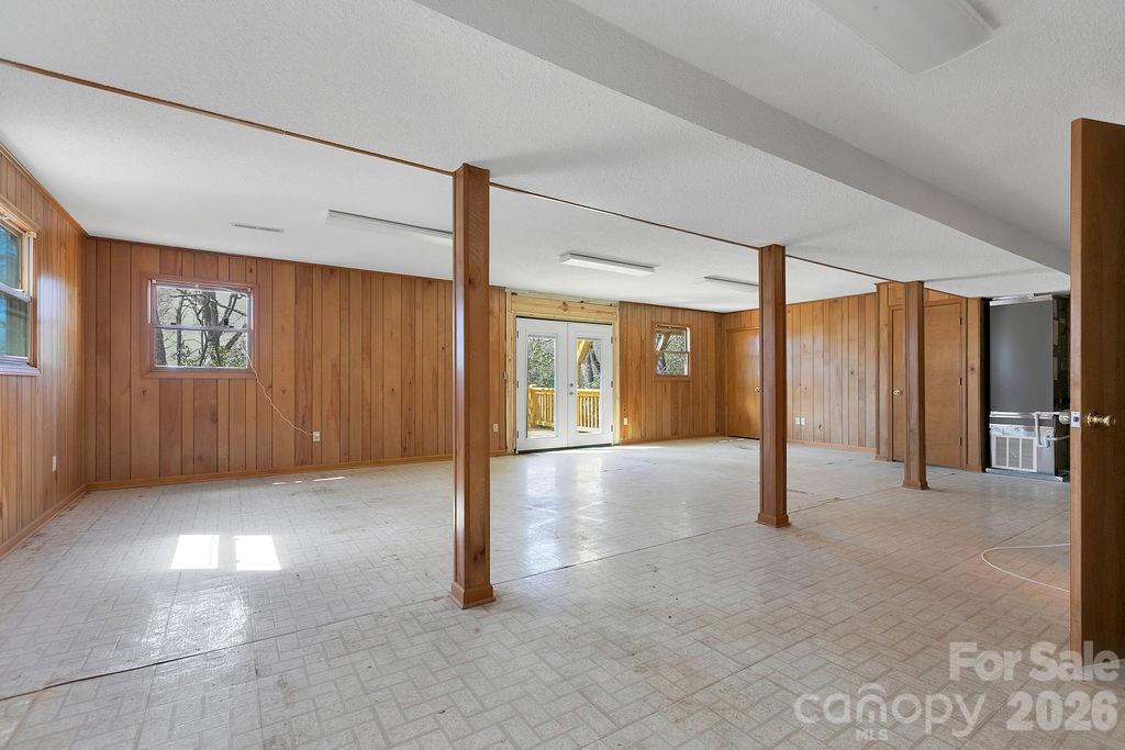 416 Kanasgowa Drive Property Photo 25