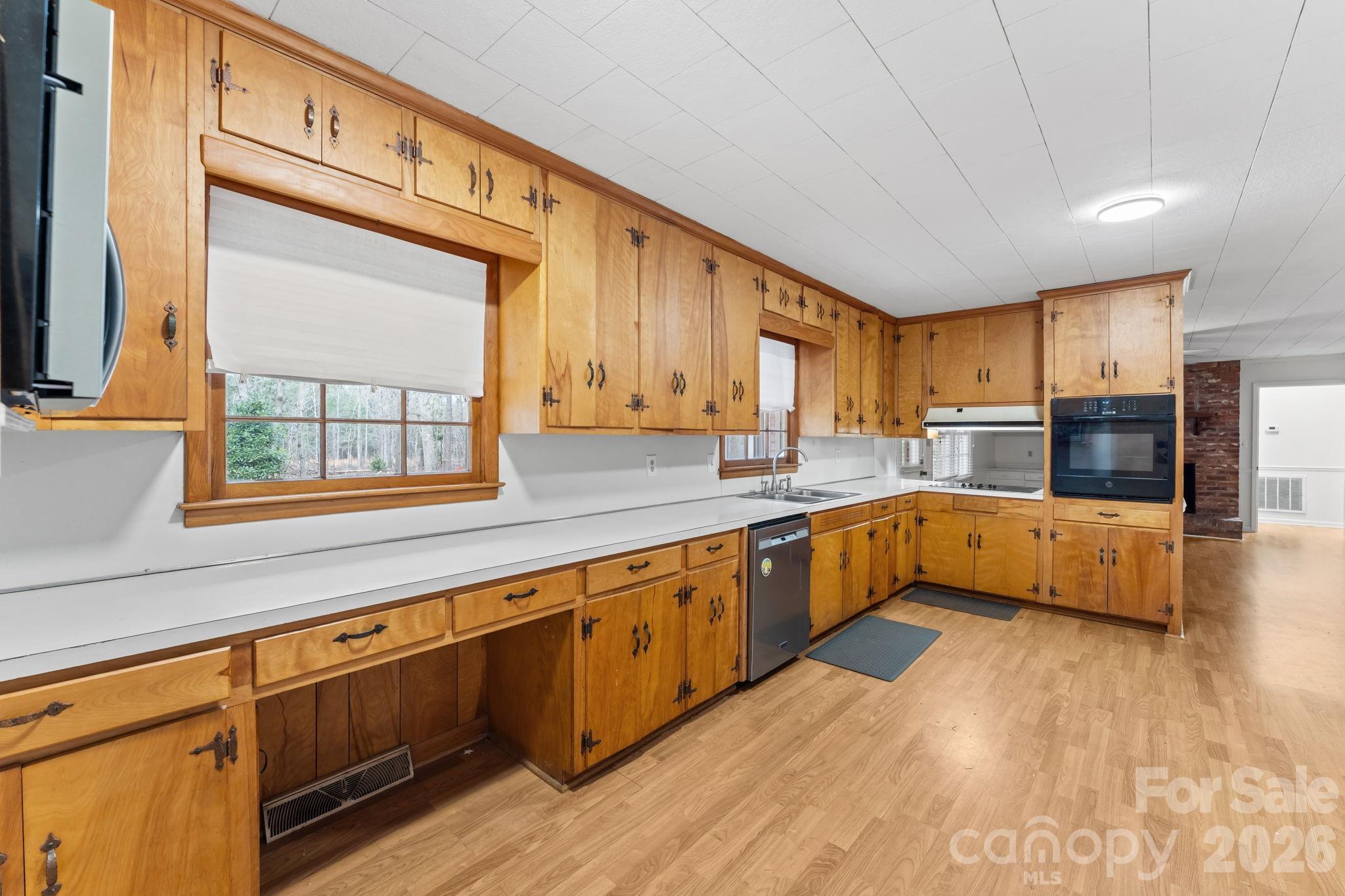 217 Lambert Road Property Photo 11