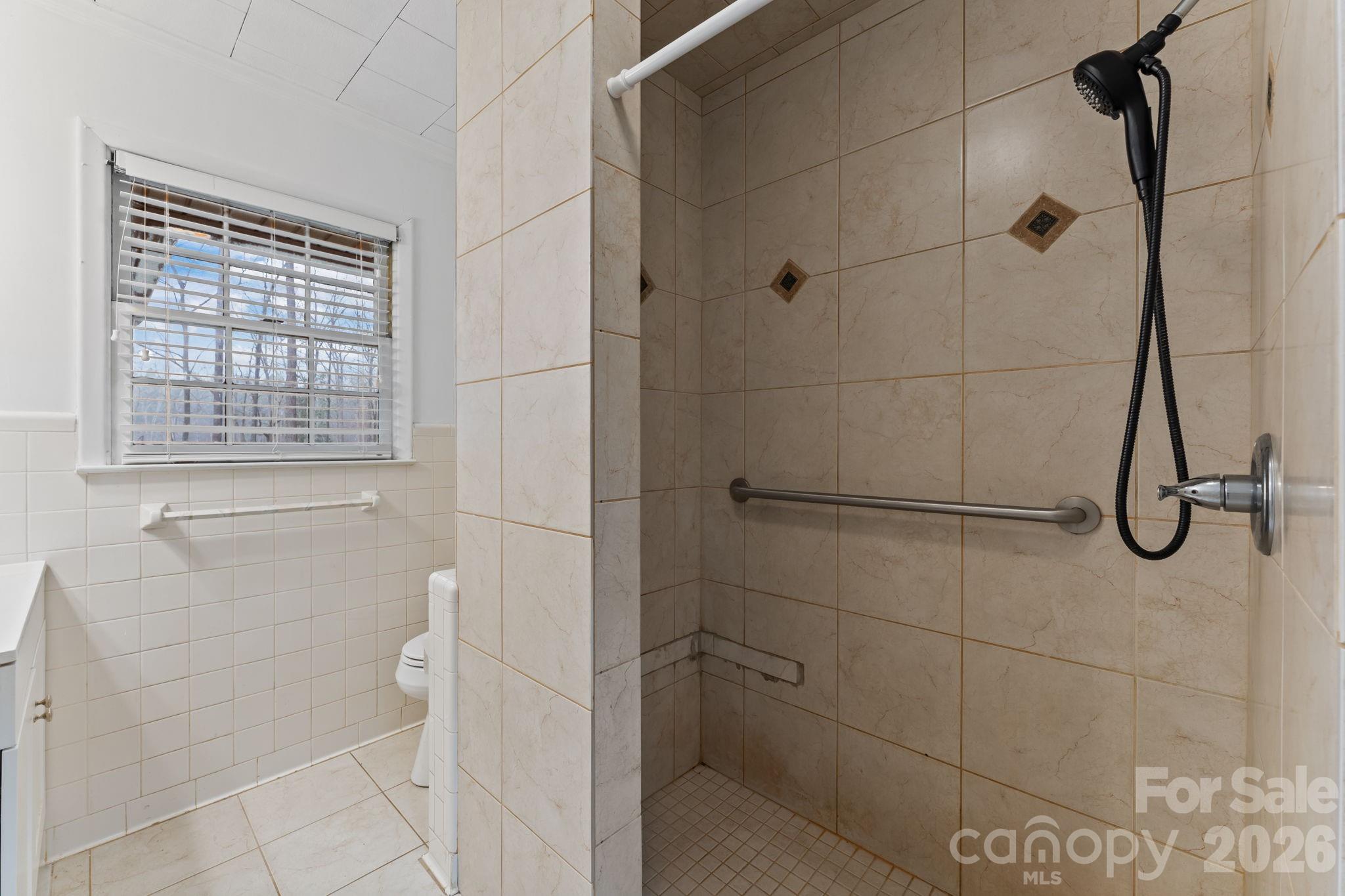 217 Lambert Road Property Photo 28