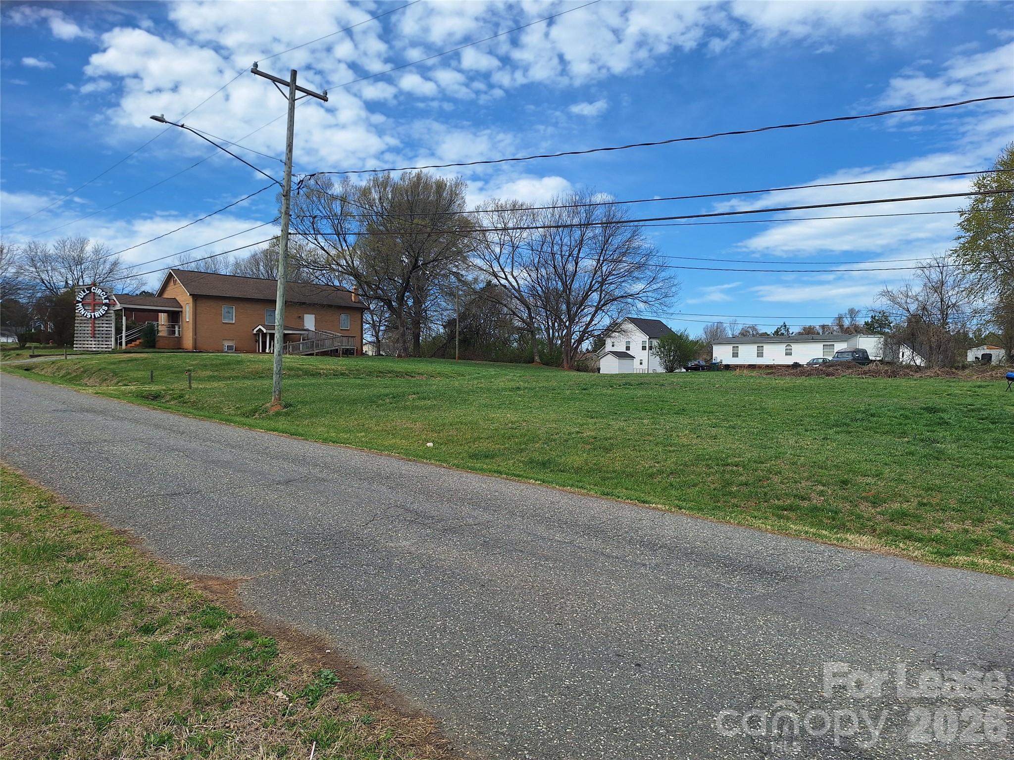 914 W Carolina Avenue Property Photo 8