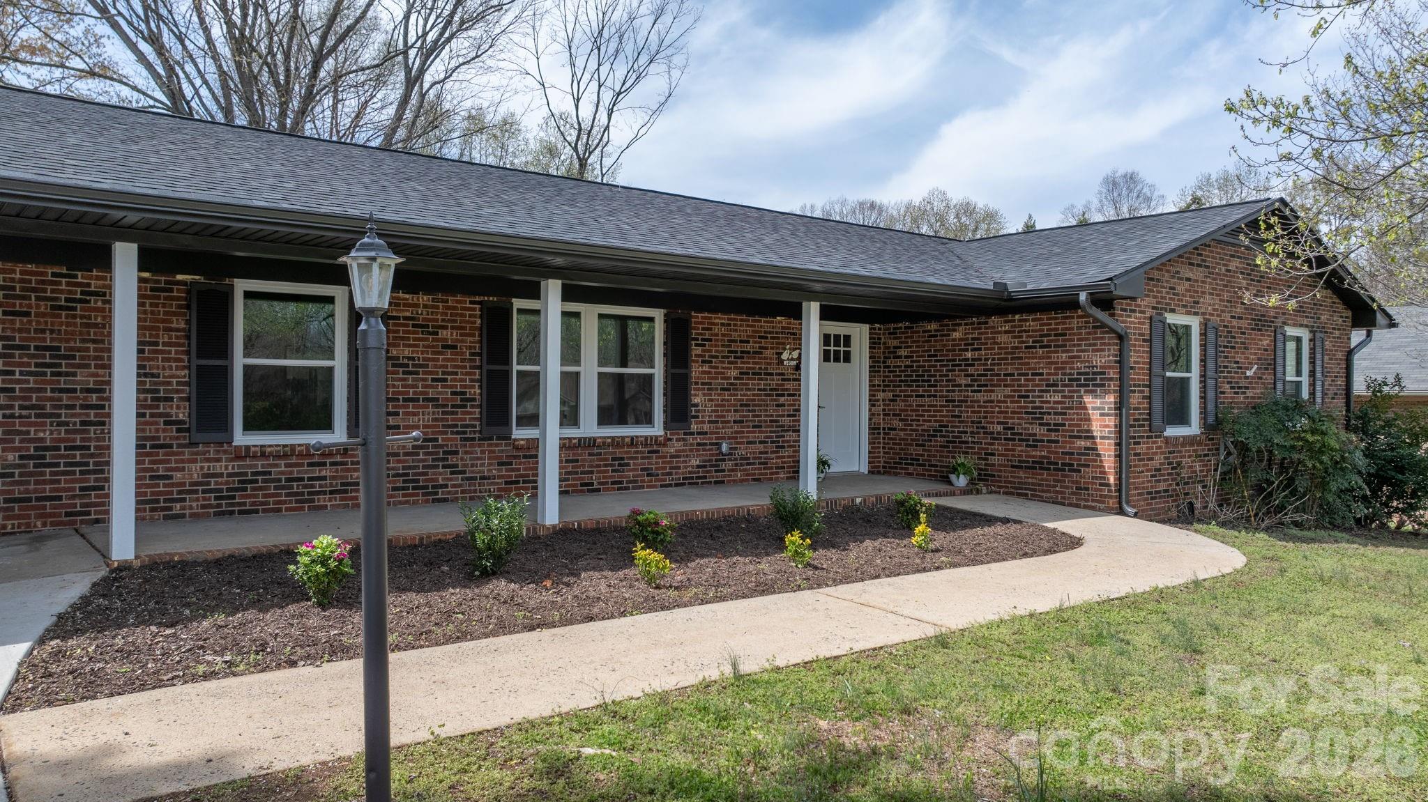 715 Sunridge Drive Property Photo 45