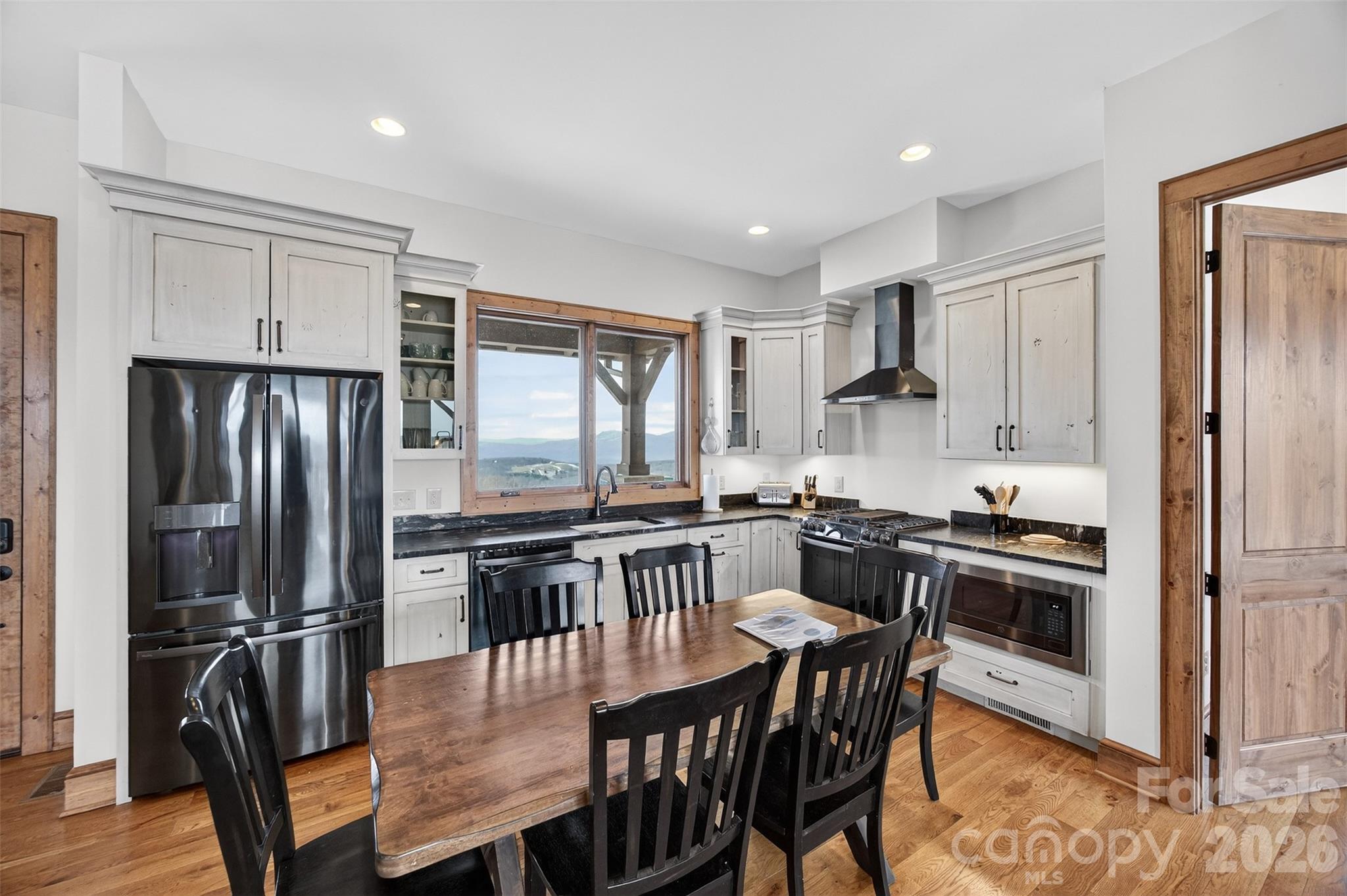 352 Great Sky Drive Property Photo 11