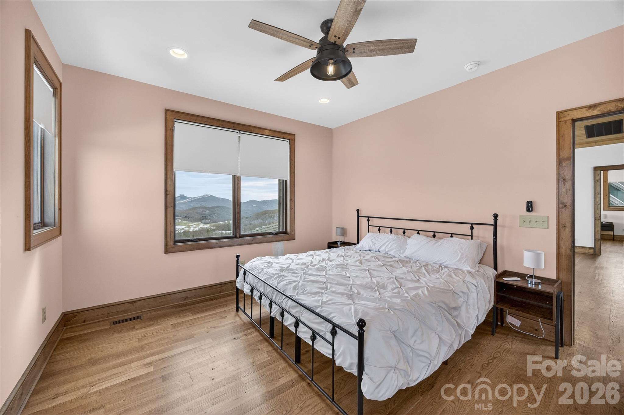 352 Great Sky Drive Property Photo 25