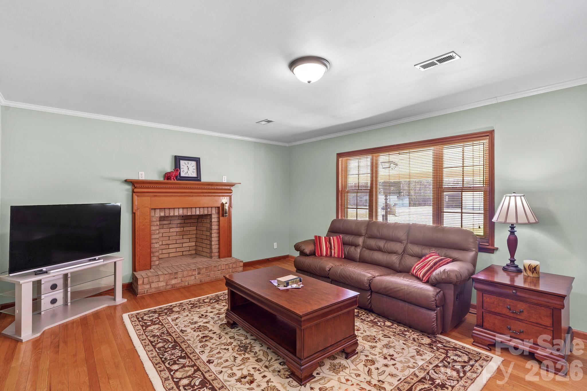 5075 Lakeview Drive Property Photo 12