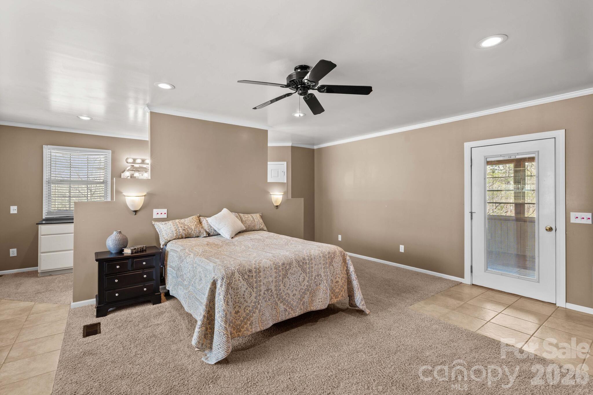 5075 Lakeview Drive Property Photo 23