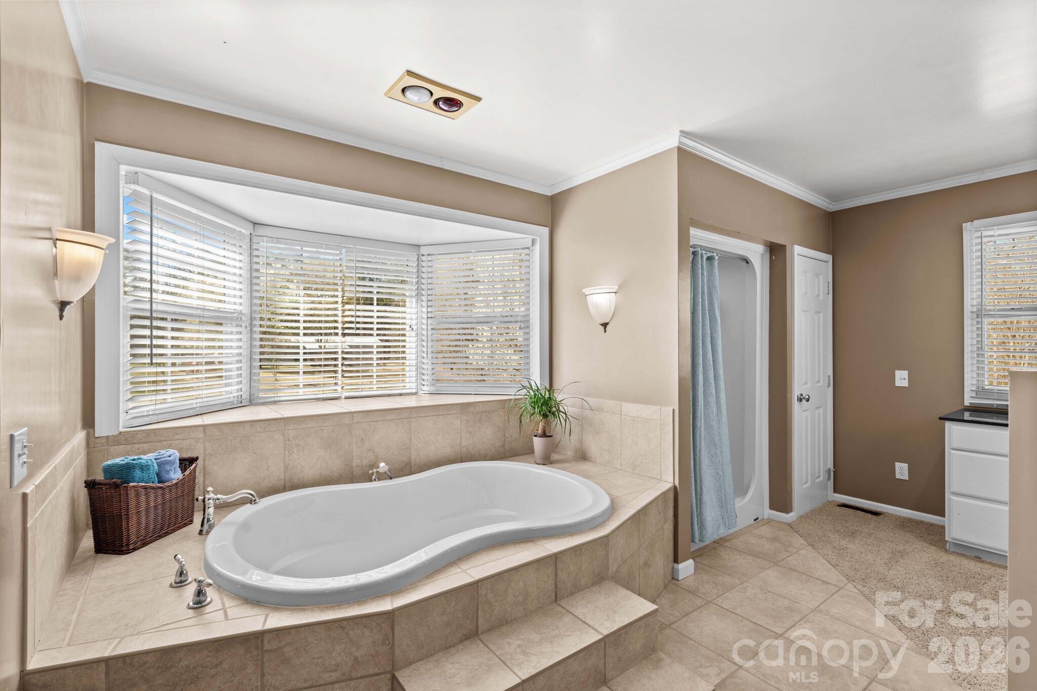 5075 Lakeview Drive Property Photo 24