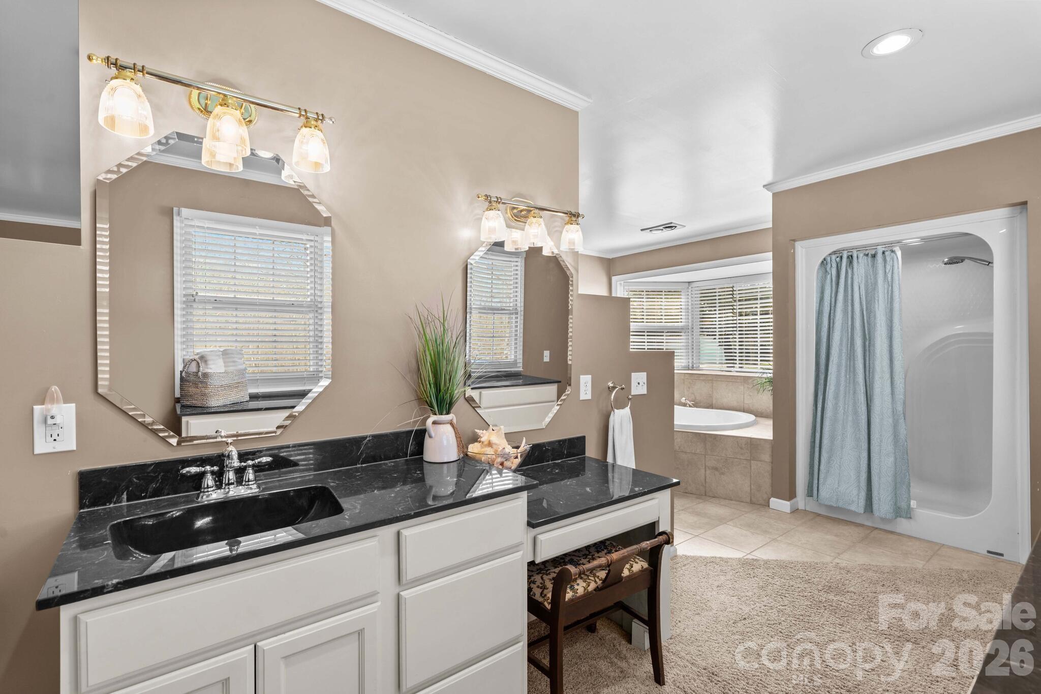 5075 Lakeview Drive Property Photo 27