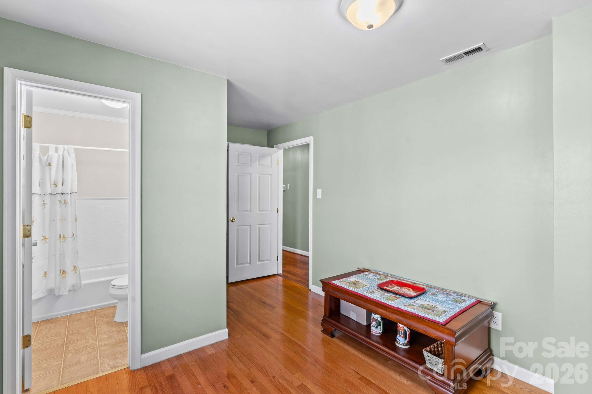 5075 Lakeview Drive Property Photo 32