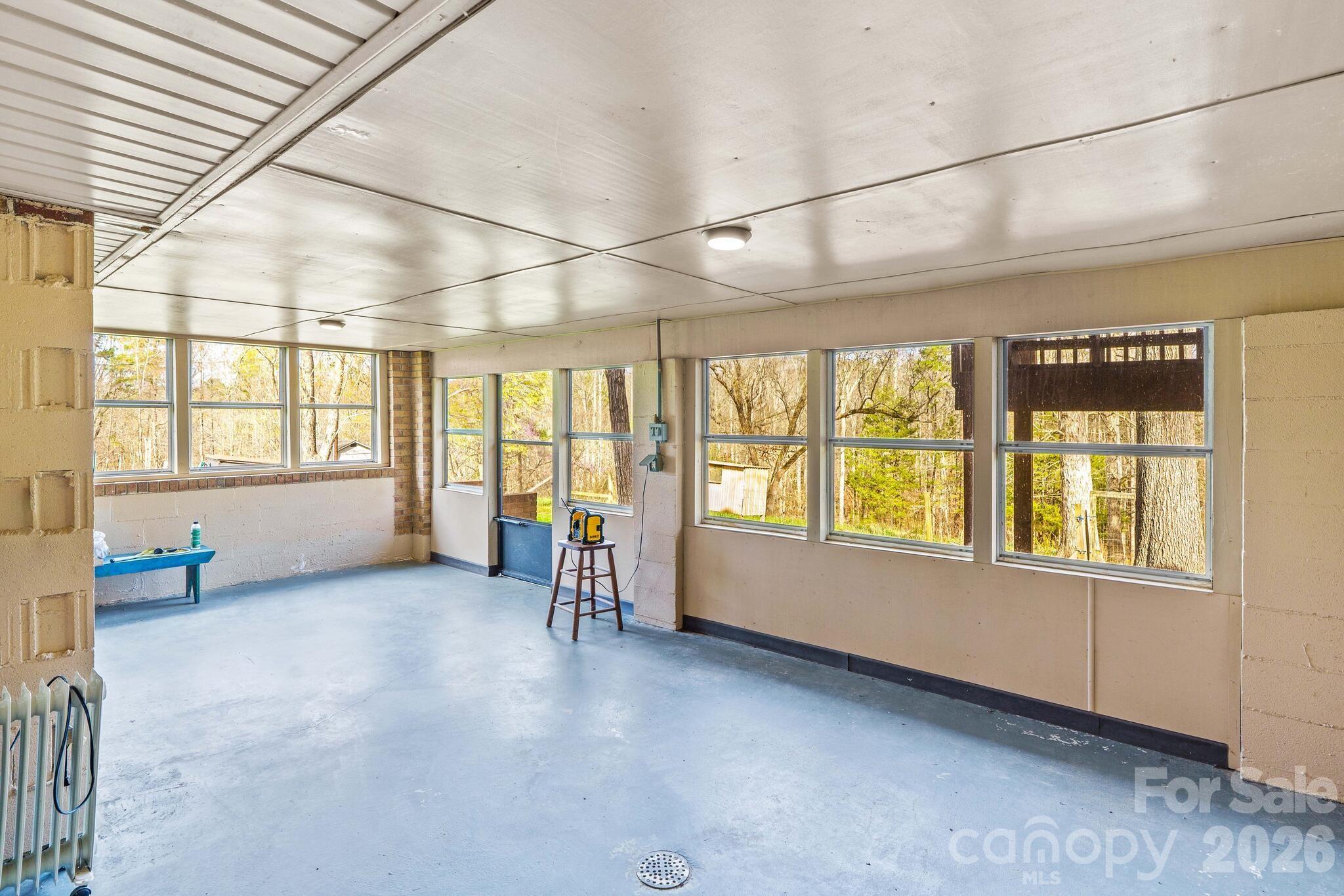 5075 Lakeview Drive Property Photo 40