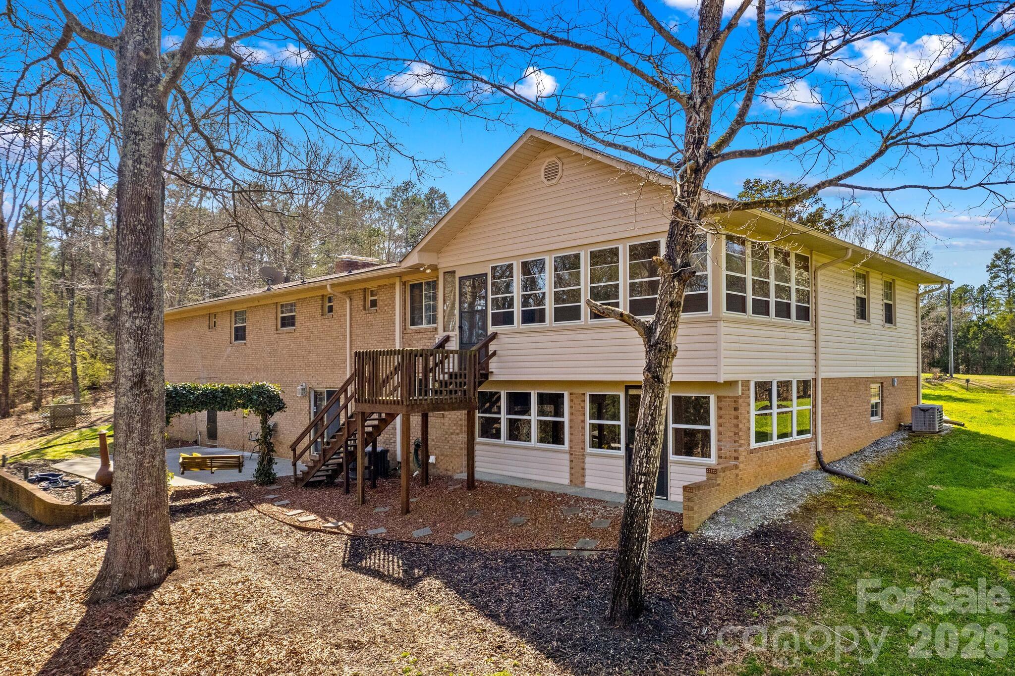 5075 Lakeview Drive Property Photo 43