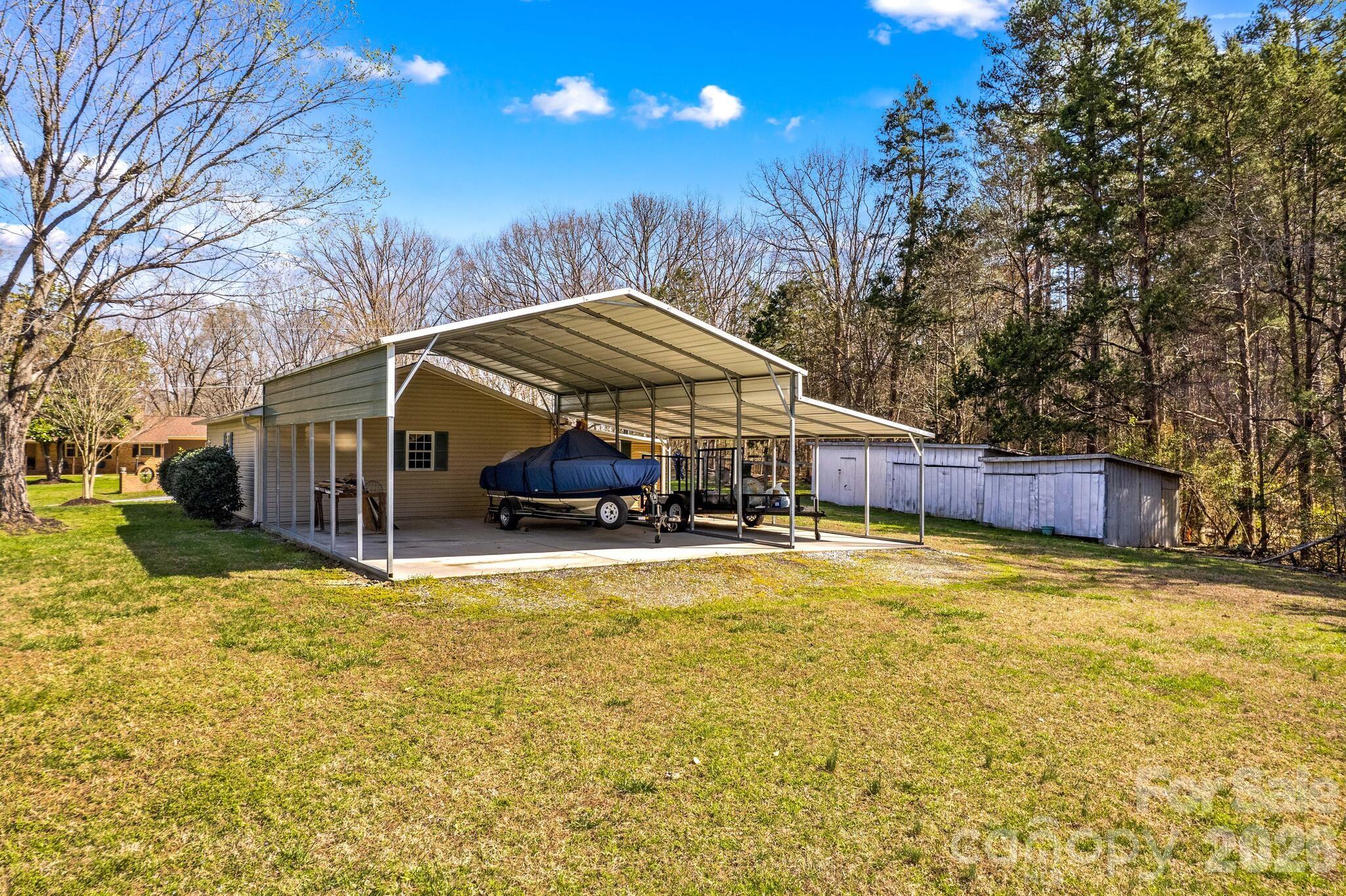 5075 Lakeview Drive Property Photo 45