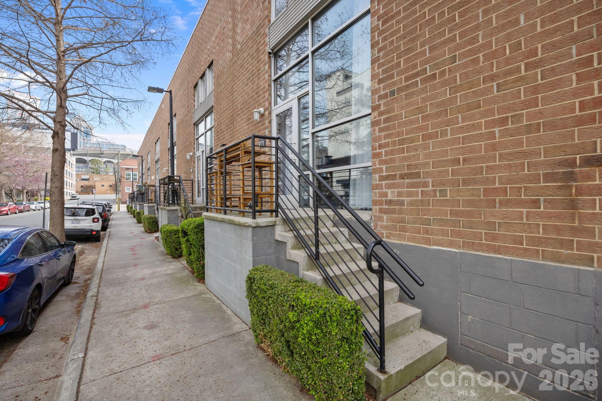 921 Westmere Avenue Property Photo 3