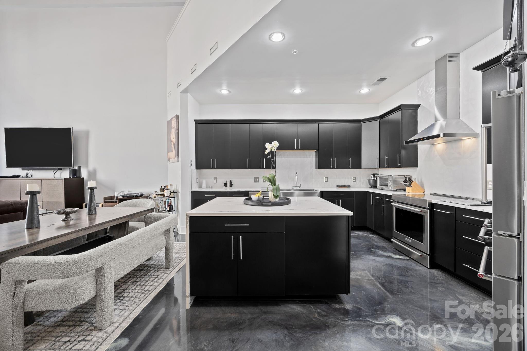 921 Westmere Avenue Property Photo 11