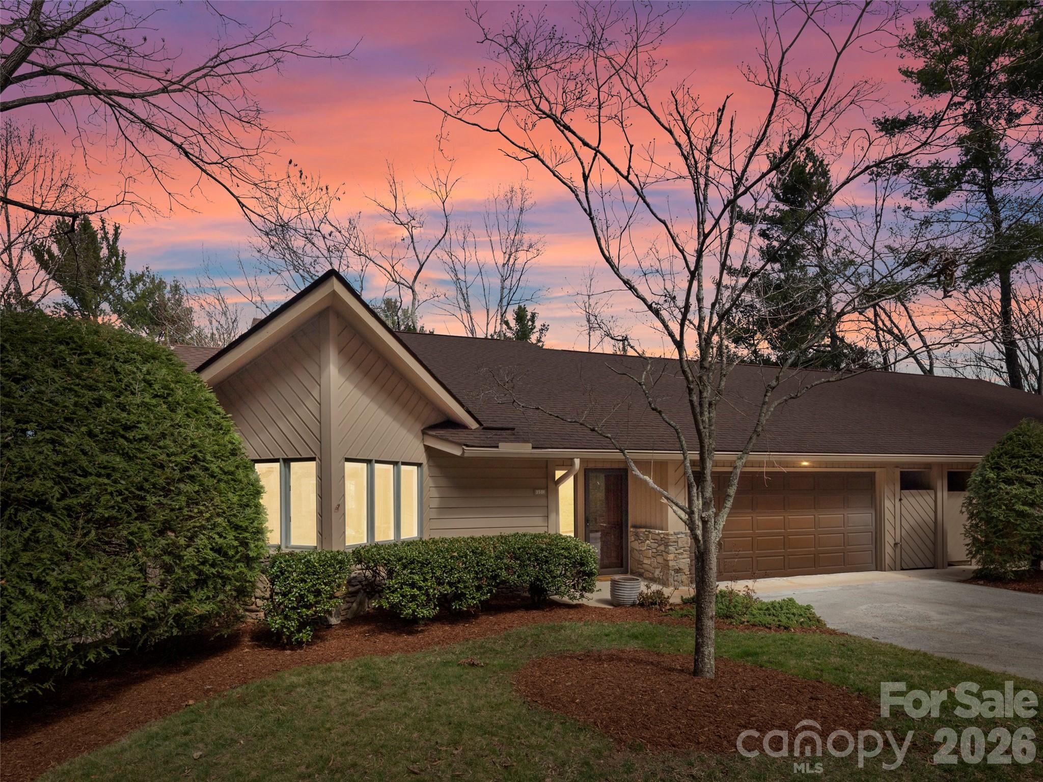 3501 Timber Trail Property Photo 1