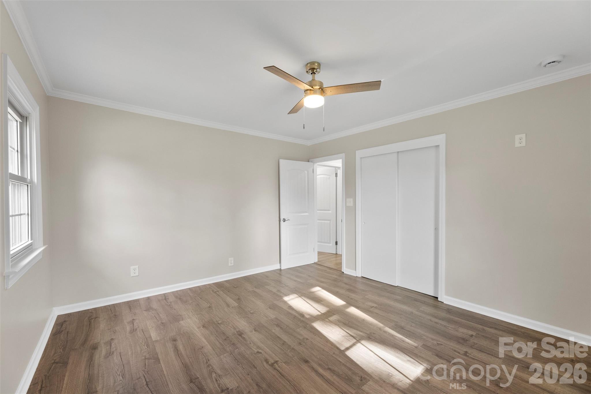 420 Downey Place Property Photo 17