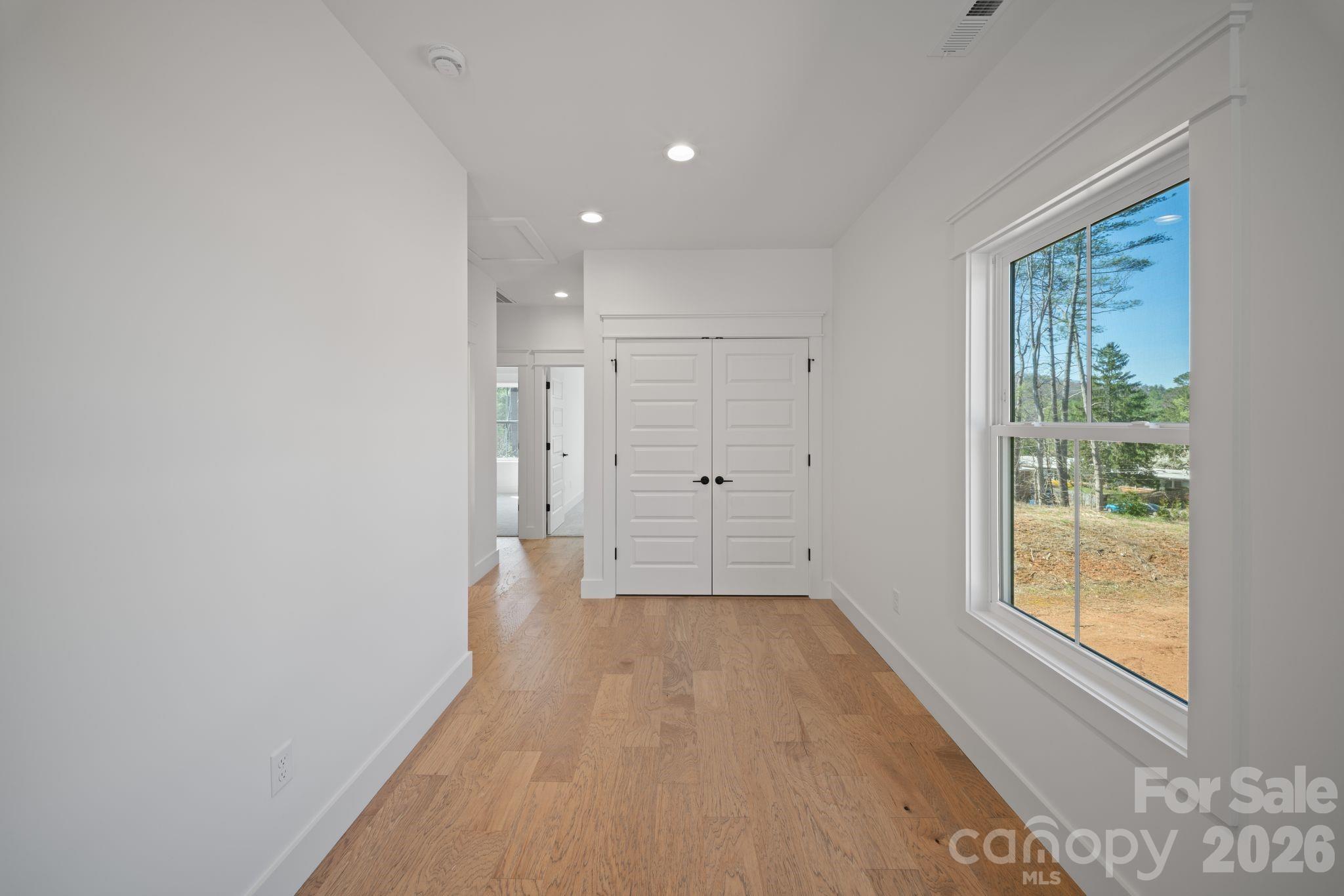 128 Collin Place 35 Property Photo 14