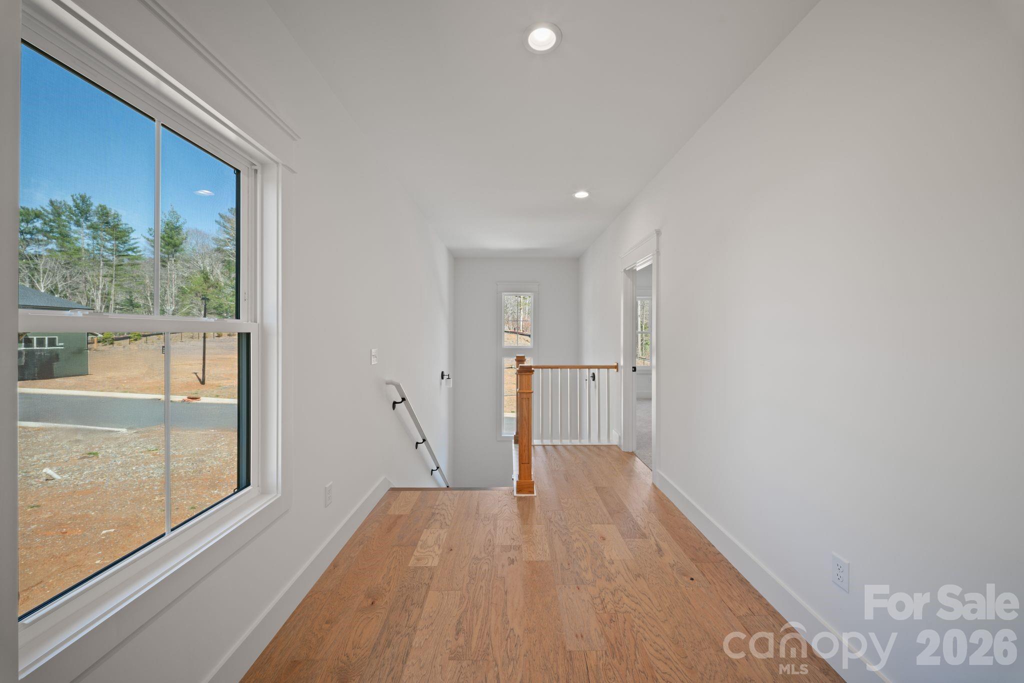 128 Collin Place 35 Property Photo 16