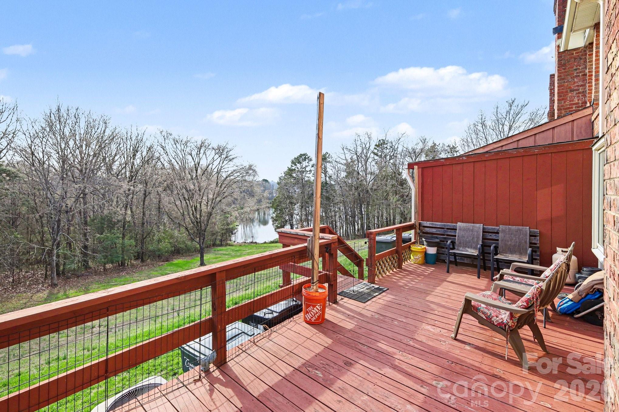 1162 Crestmont Drive Property Photo 14