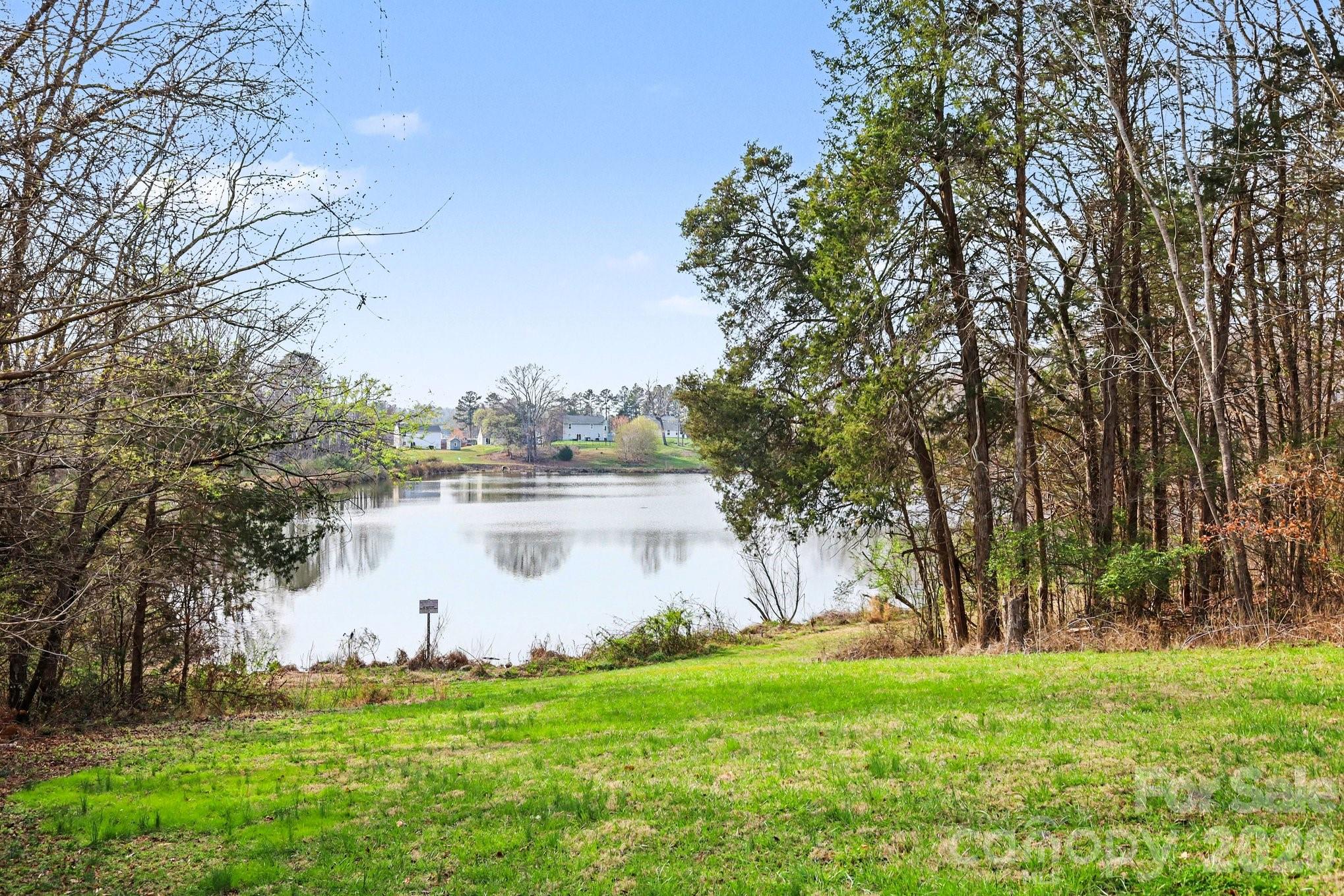 1162 Crestmont Drive Property Photo 16