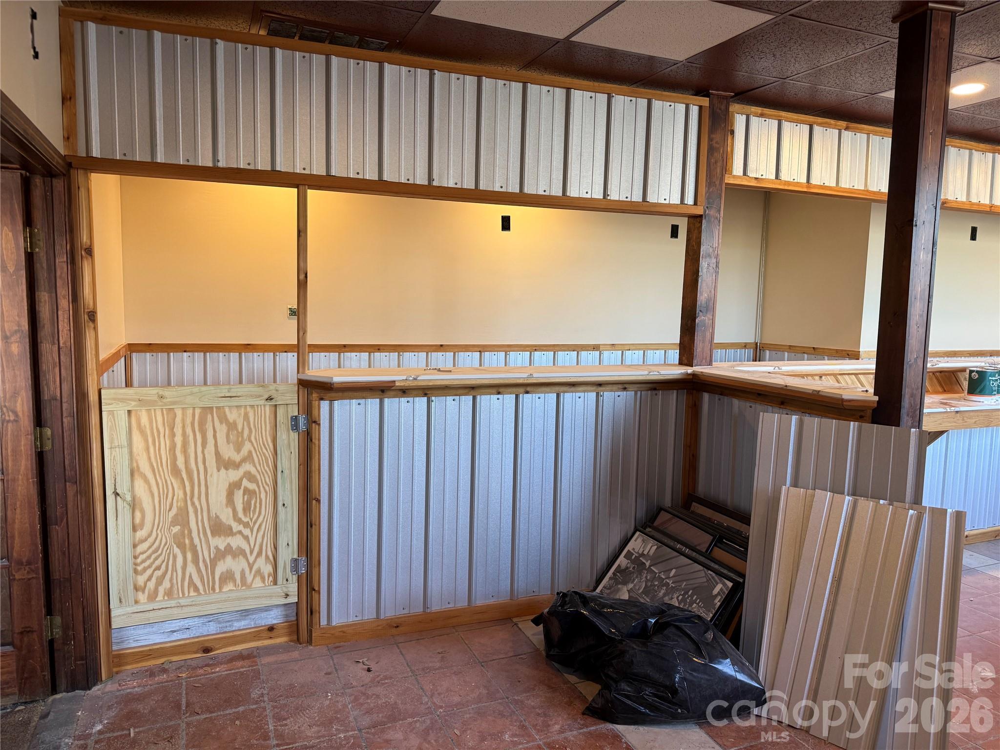 101 S Main Street Property Photo 19