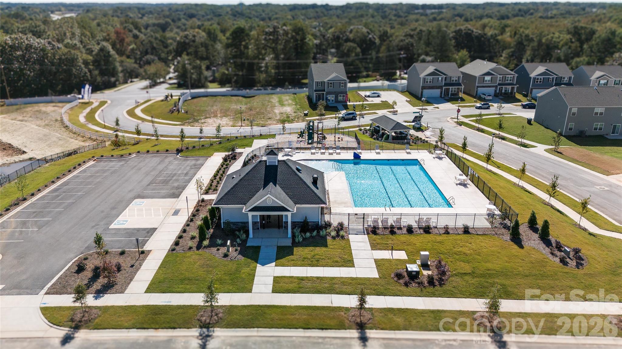 13154 Bristlehead Way Property Photo 4