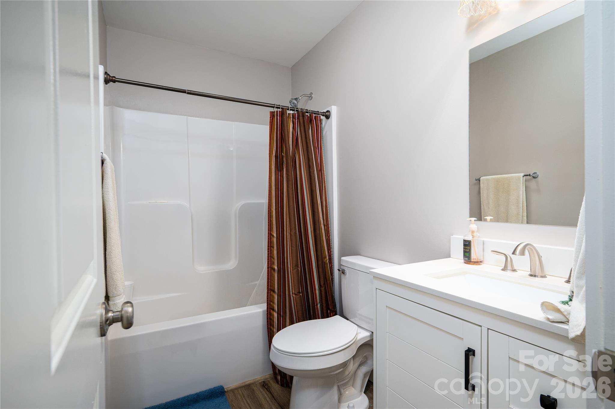660 W 9th Street Property Photo 26