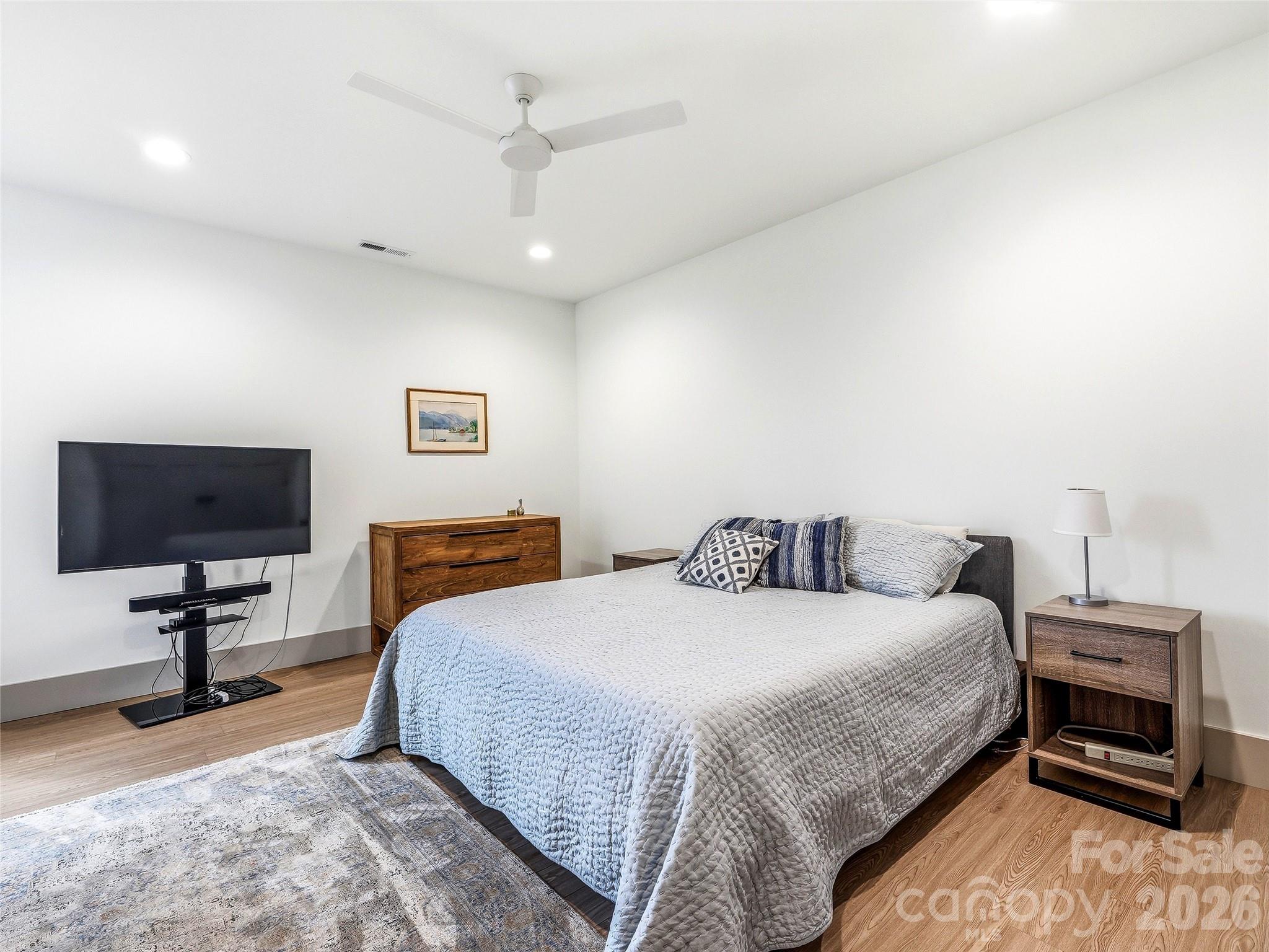 80 Caledonia Road Property Photo 42