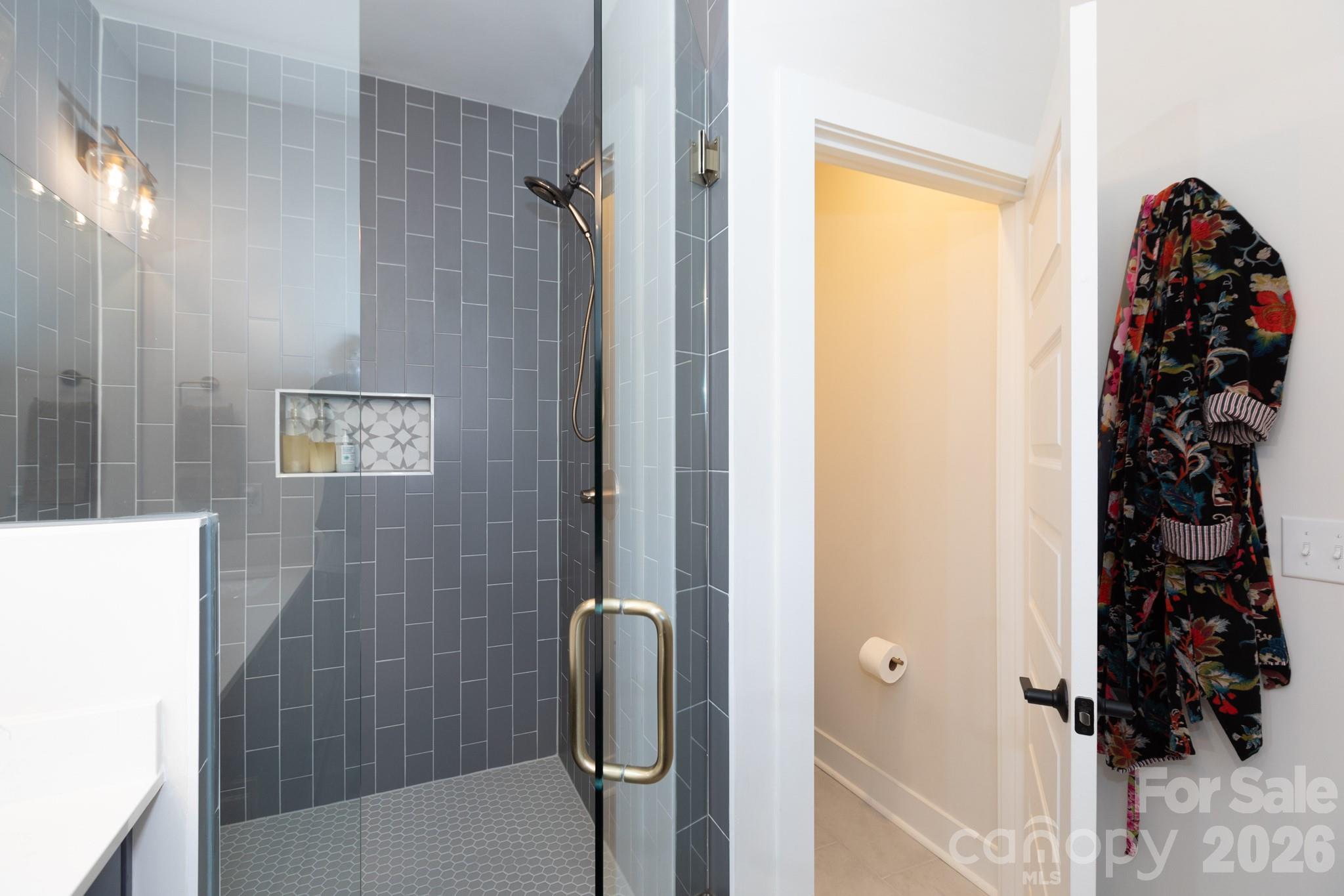 3538 Saker Lane Property Photo 28