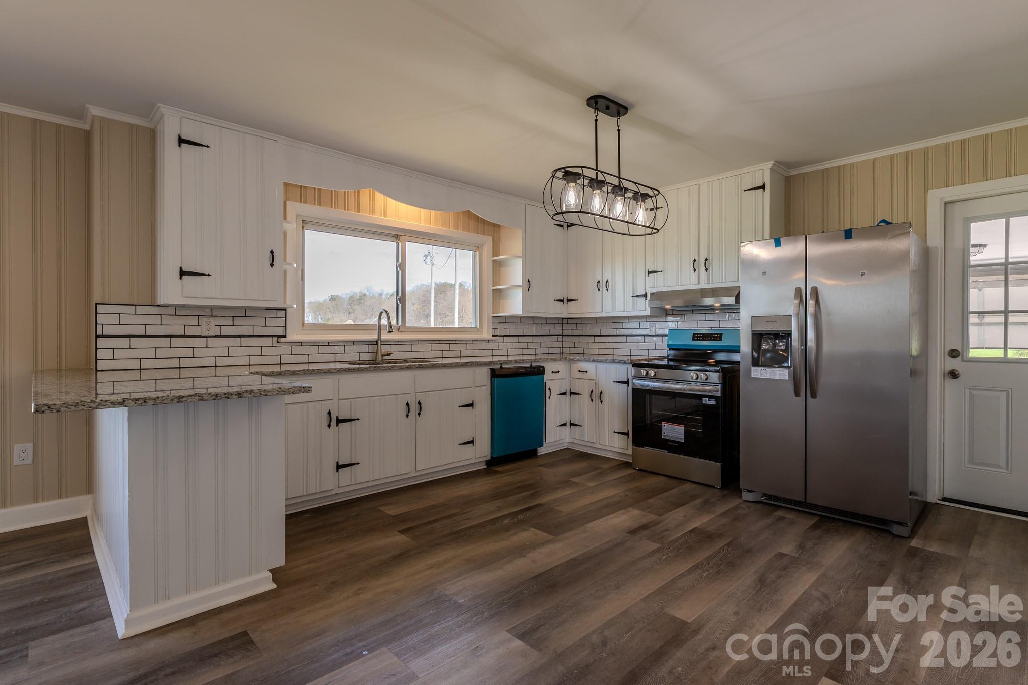 1217 Daniels Road Property Photo 9