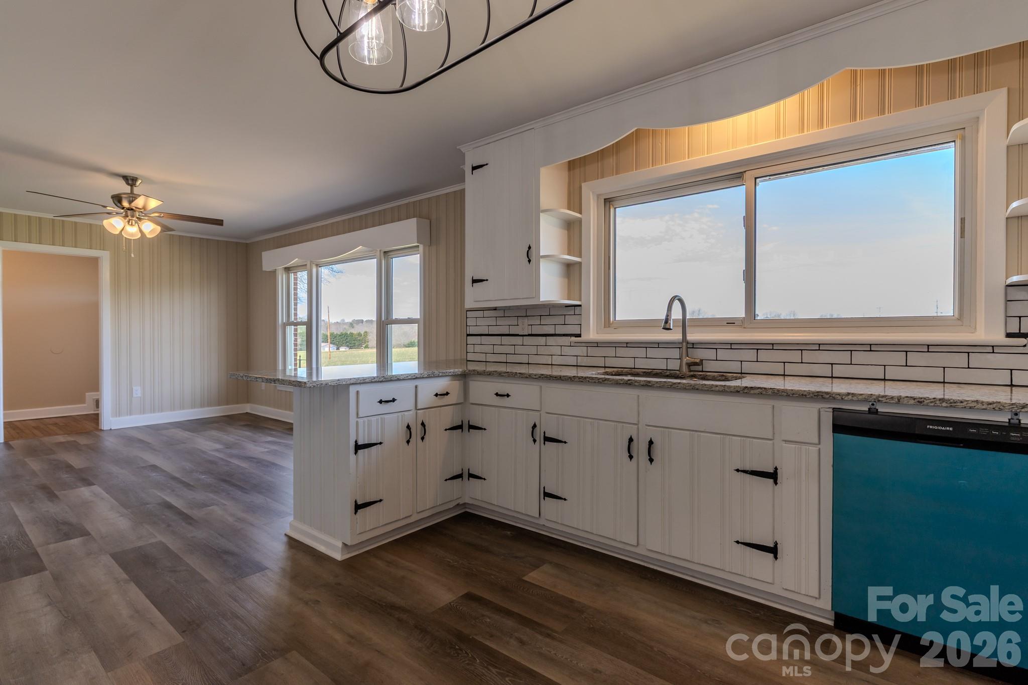 1217 Daniels Road Property Photo 10