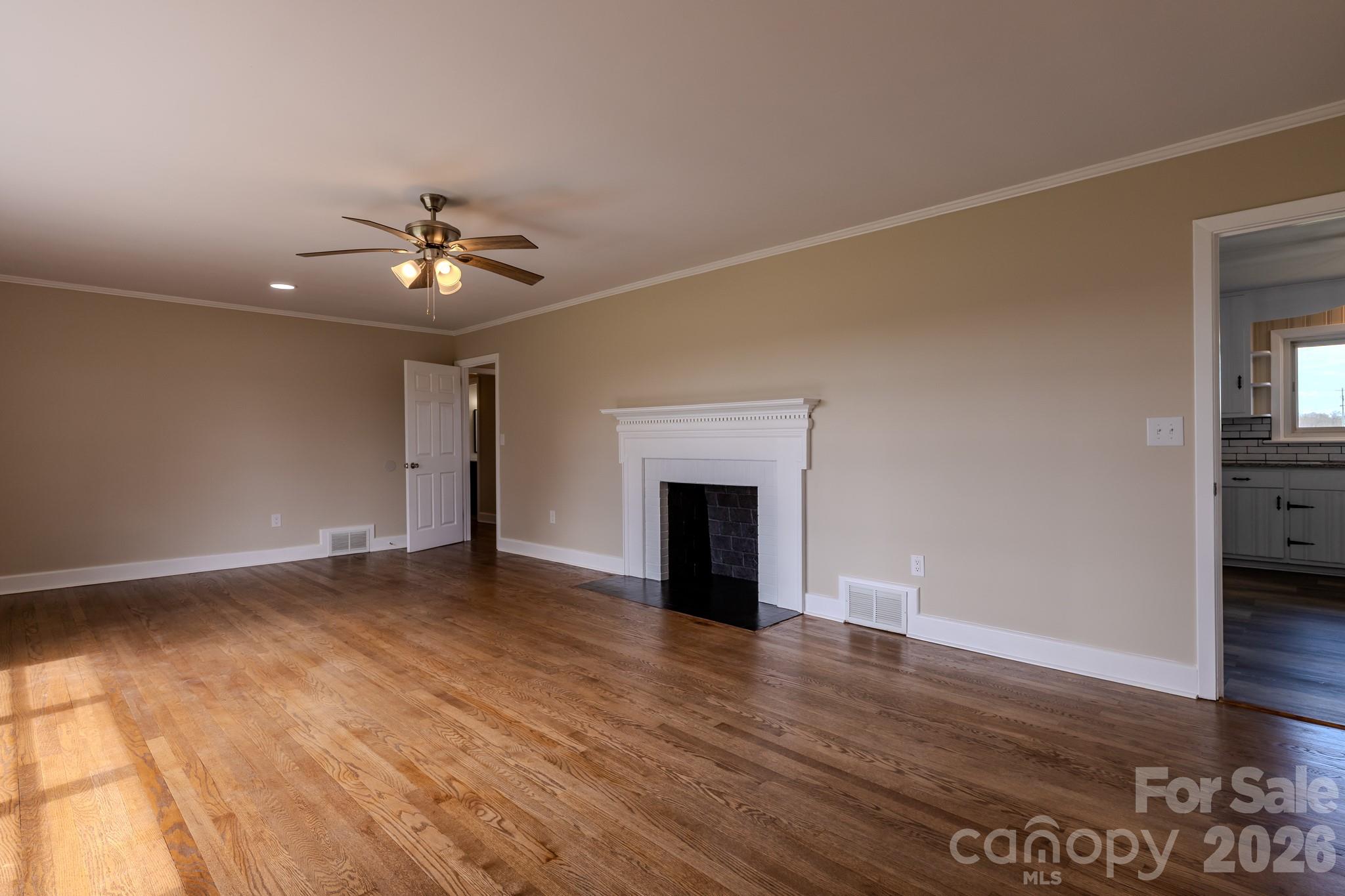 1217 Daniels Road Property Photo 12