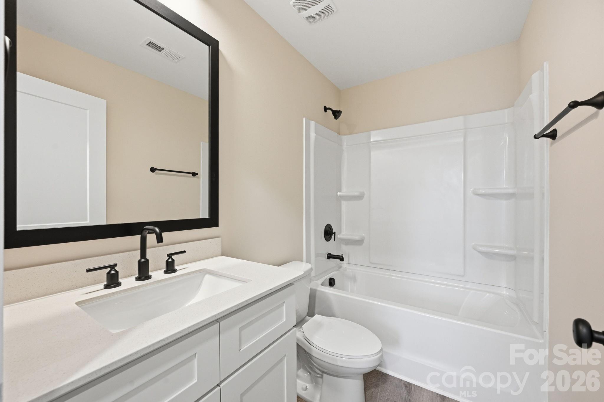 214 Chestnut Street Property Photo 12