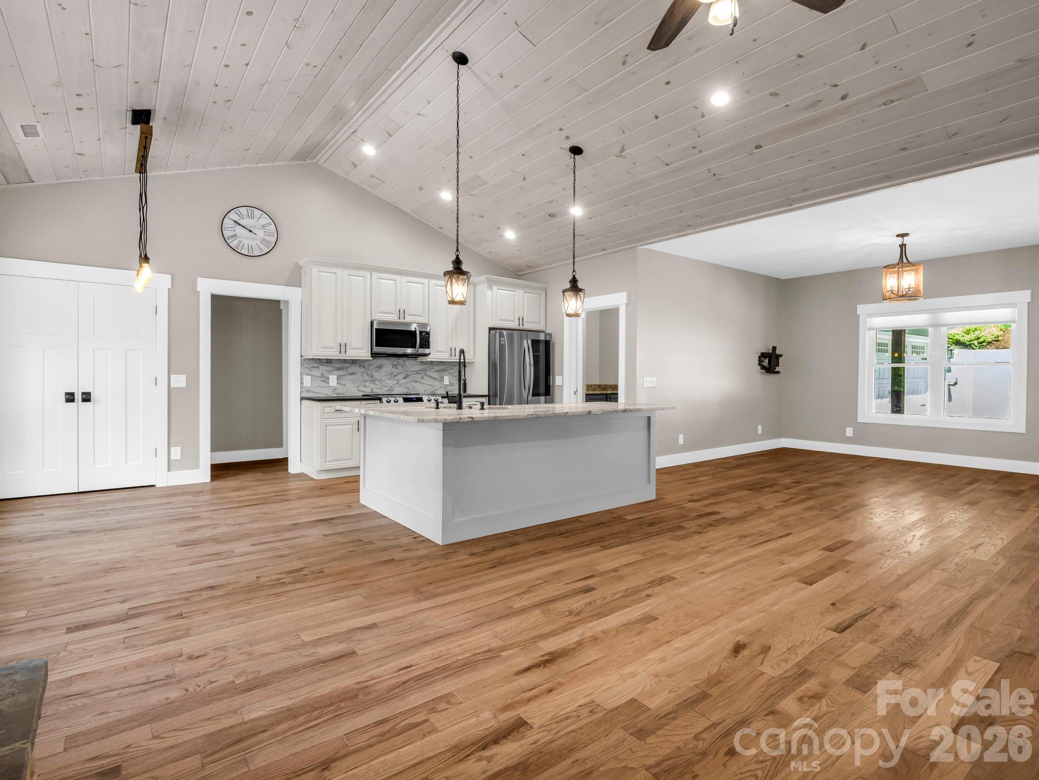 38 Scenic View Drive Property Photo 8