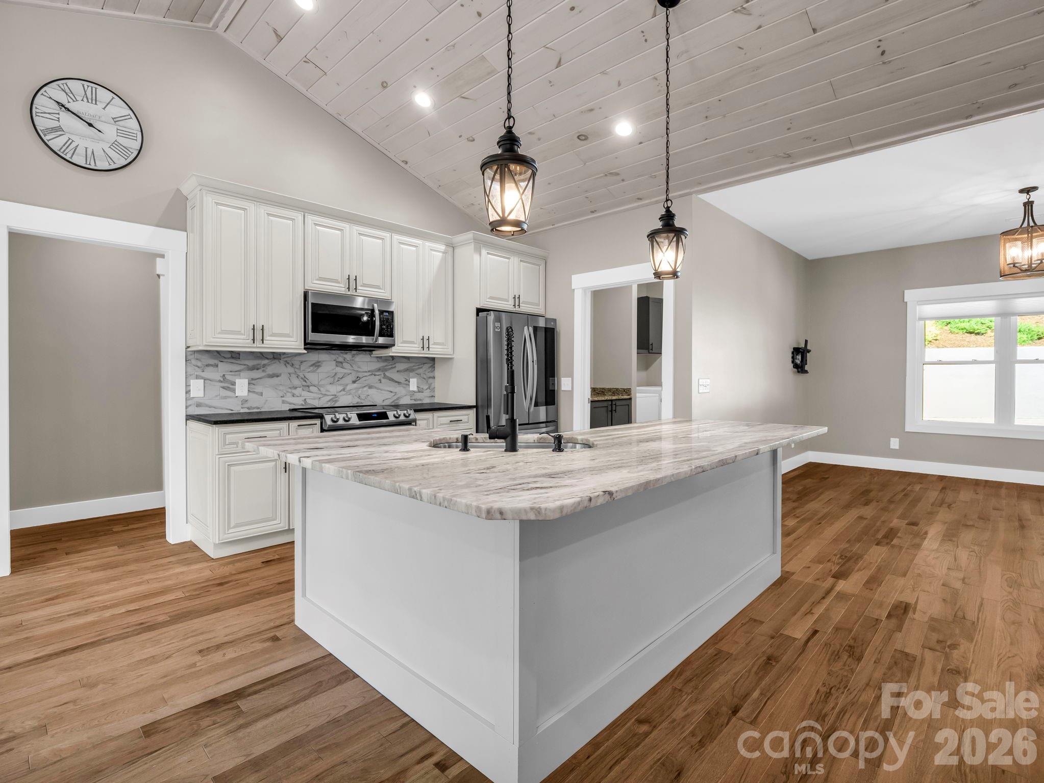 38 Scenic View Drive Property Photo 9