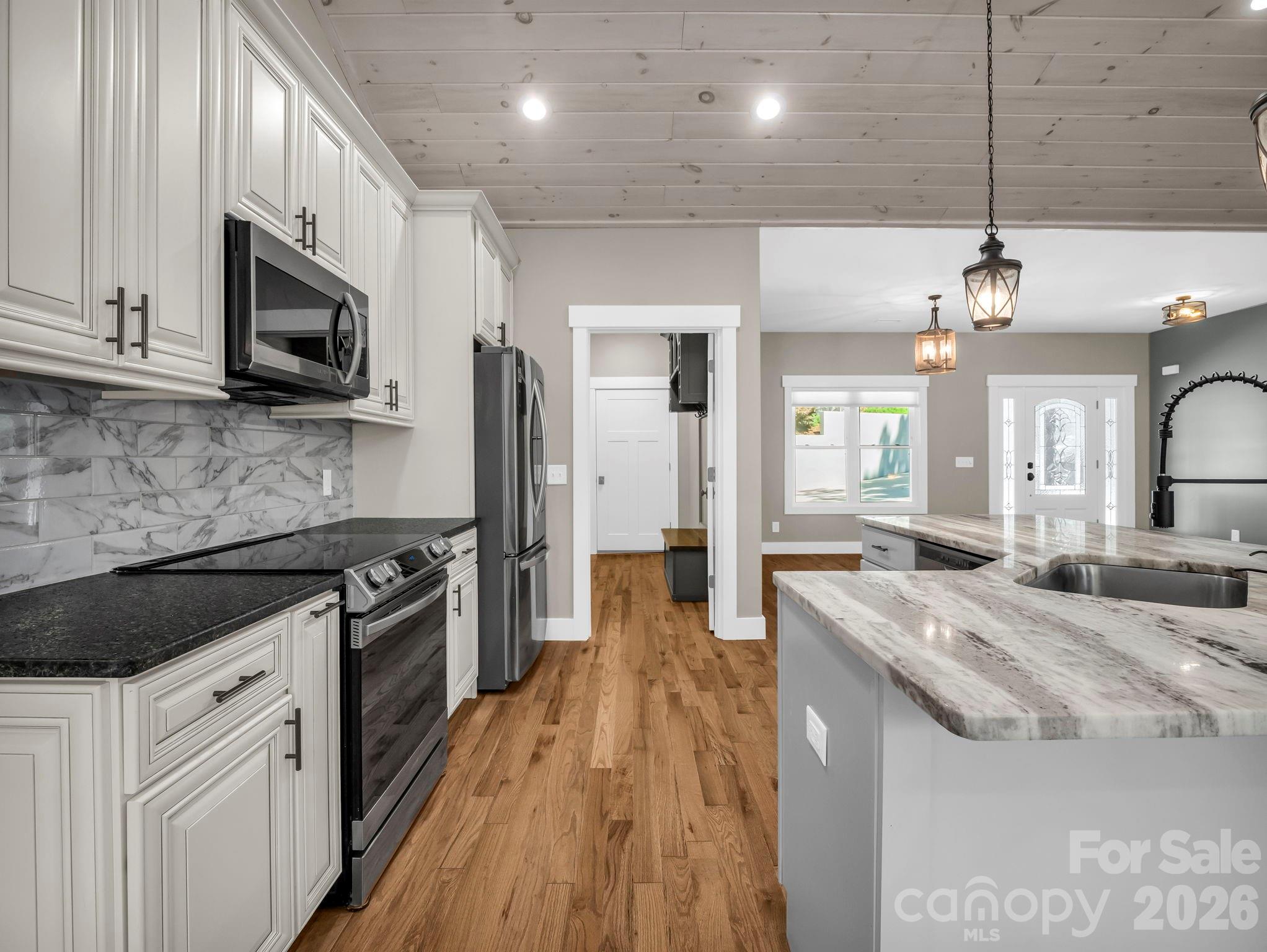 38 Scenic View Drive Property Photo 10
