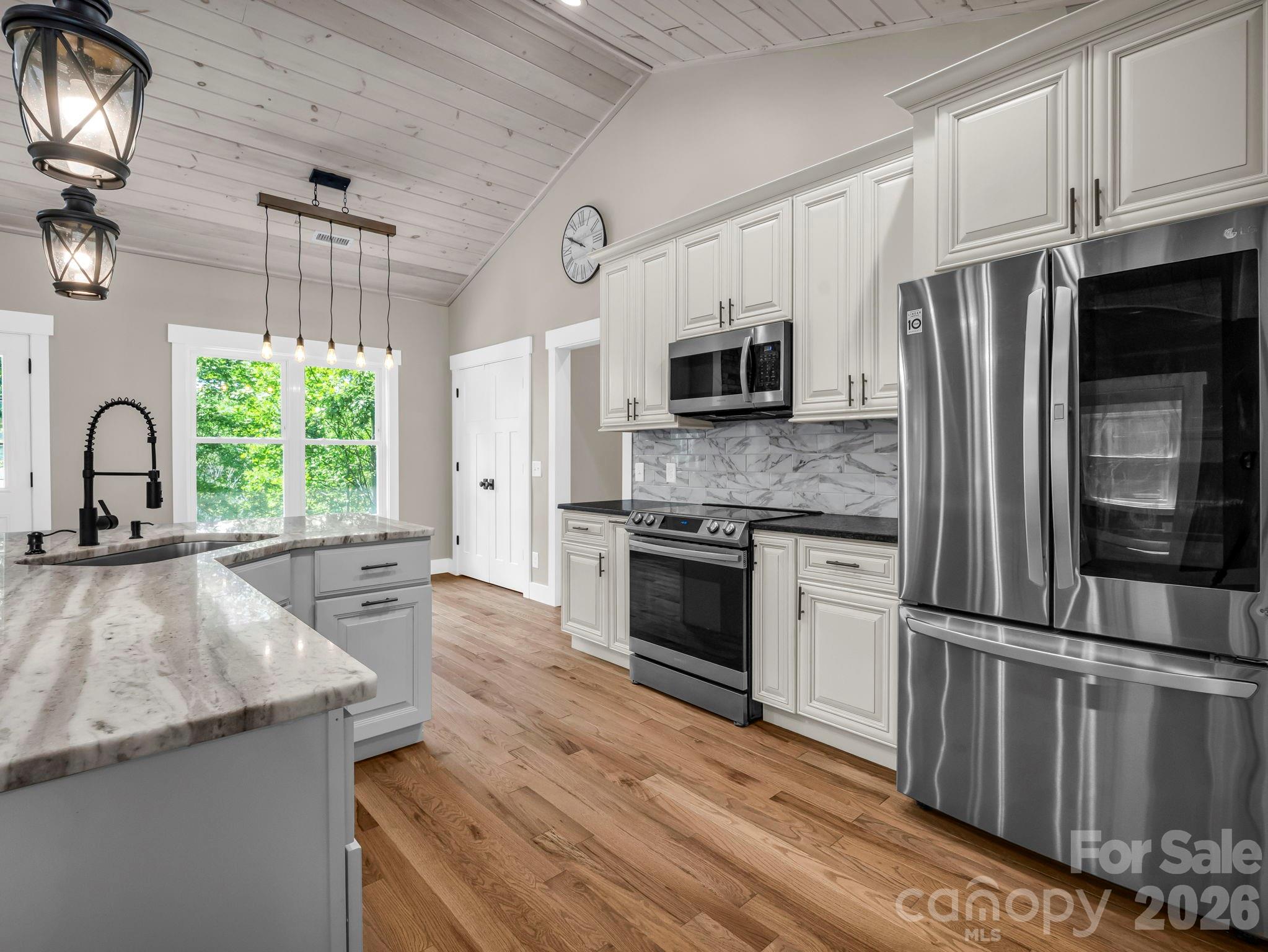38 Scenic View Drive Property Photo 12