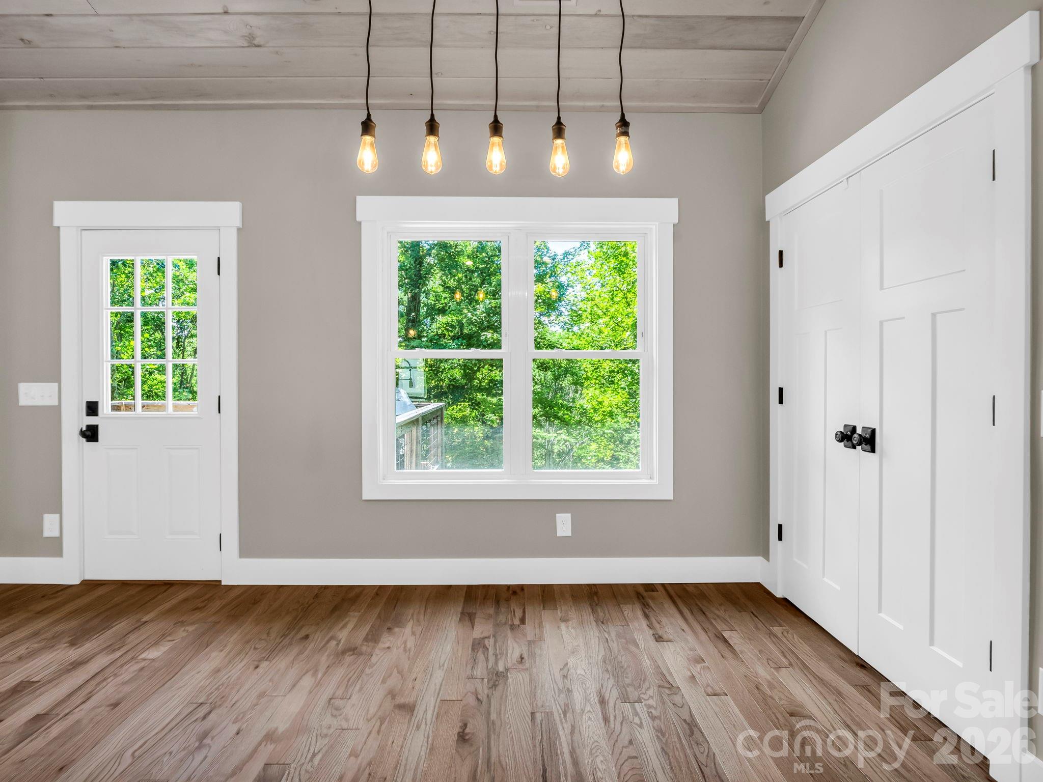 38 Scenic View Drive Property Photo 13