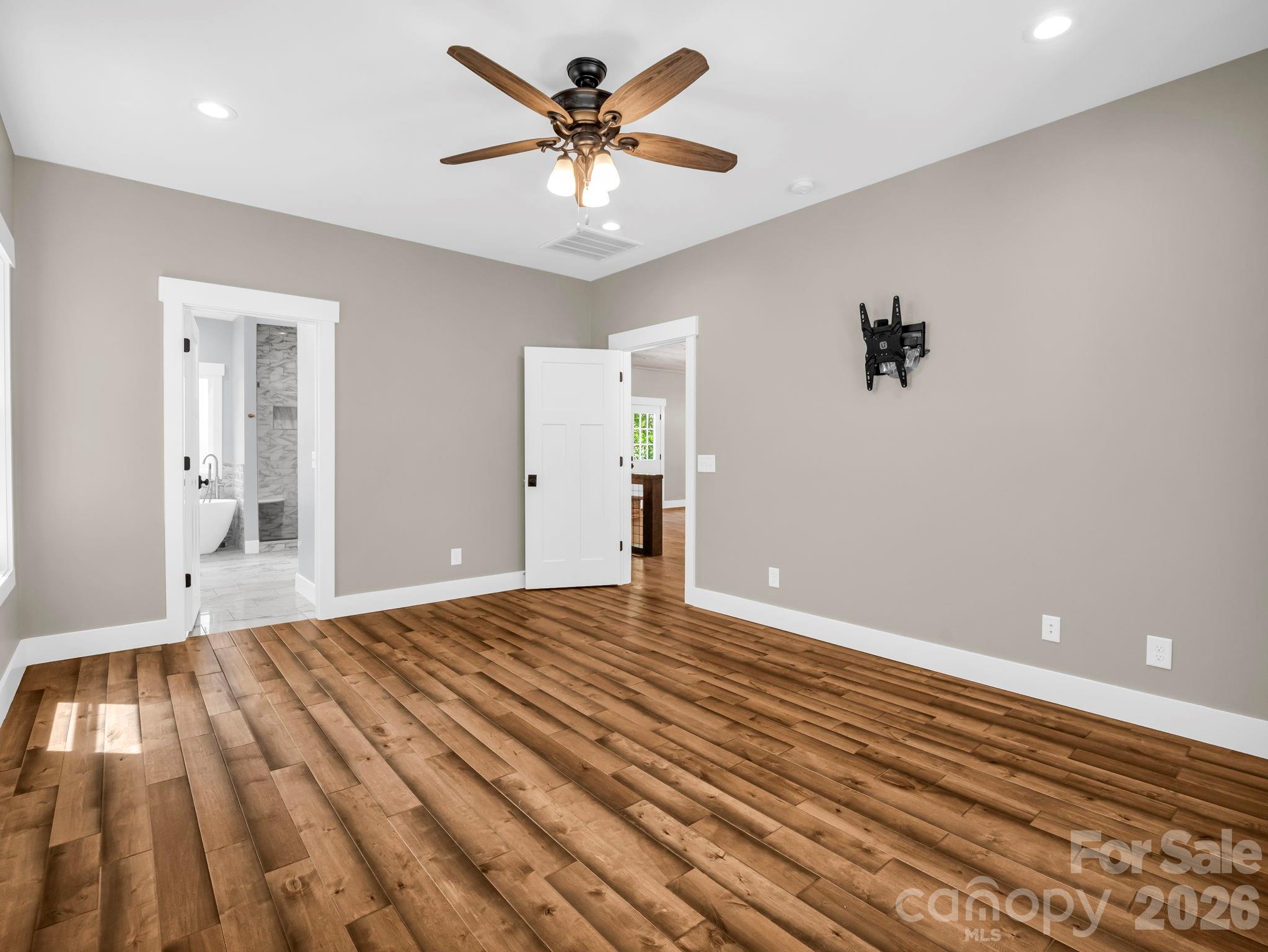 38 Scenic View Drive Property Photo 17