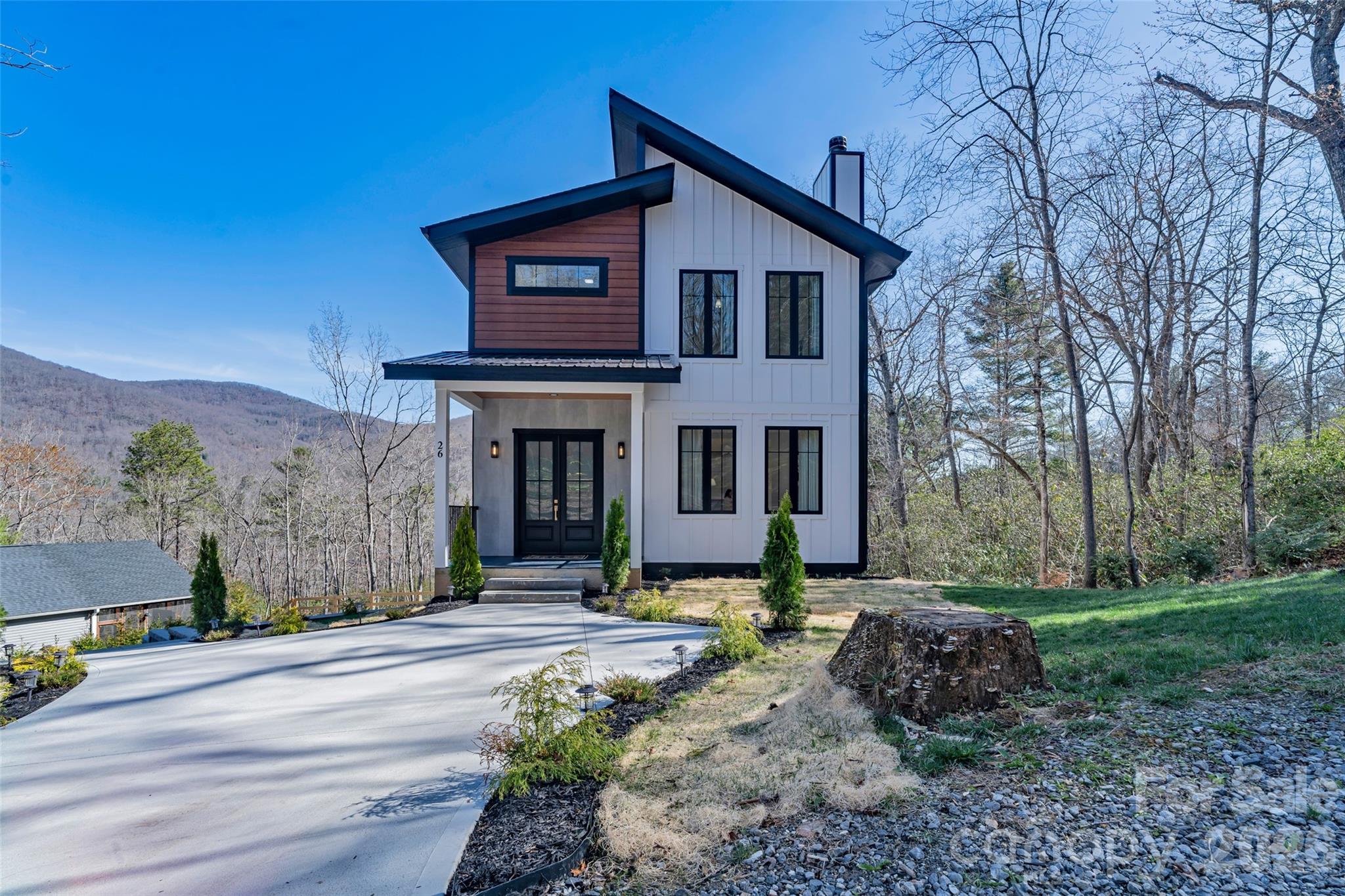 26 Pineview Road Property Photo 1