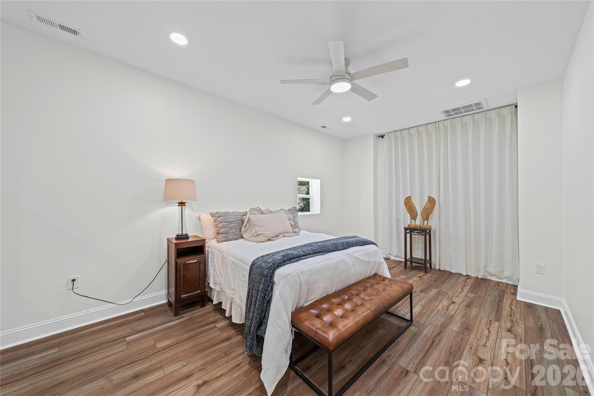 129 Corban Avenue 6 Property Photo 15