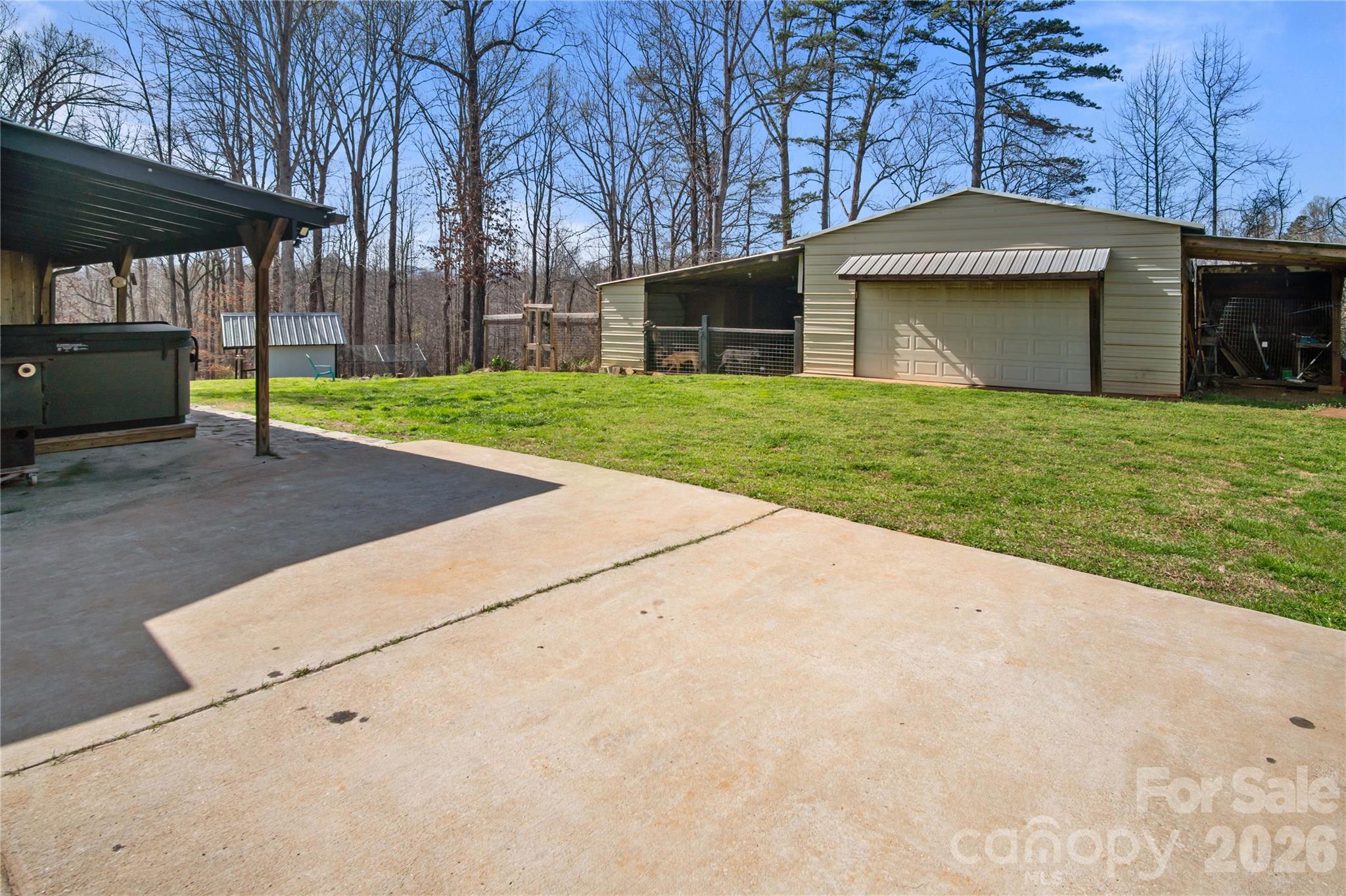 4107 Sandy Plains Road Property Photo 11