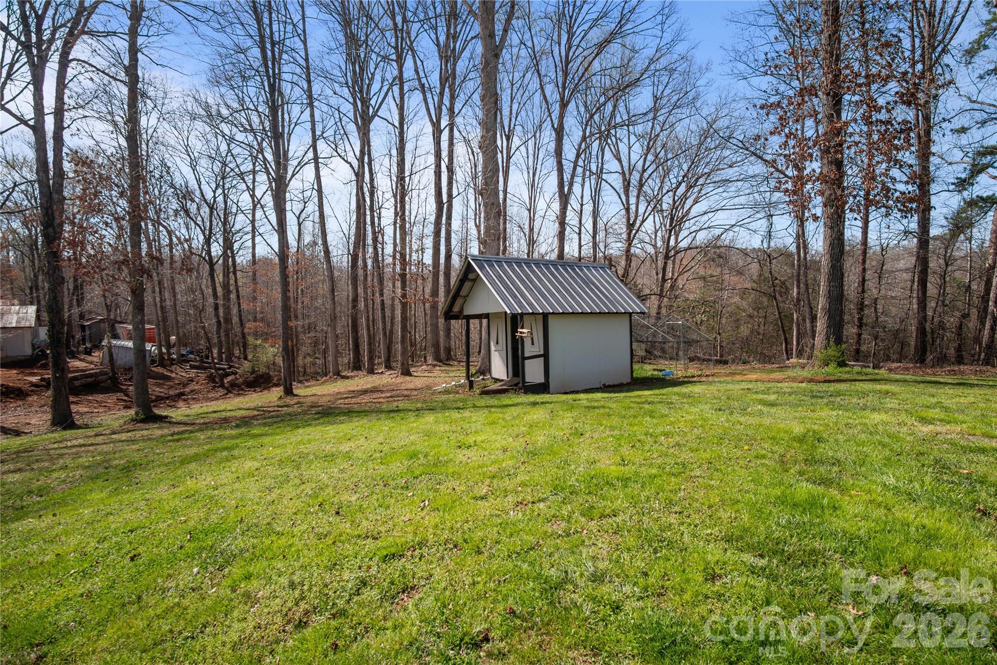 4107 Sandy Plains Road Property Photo 13
