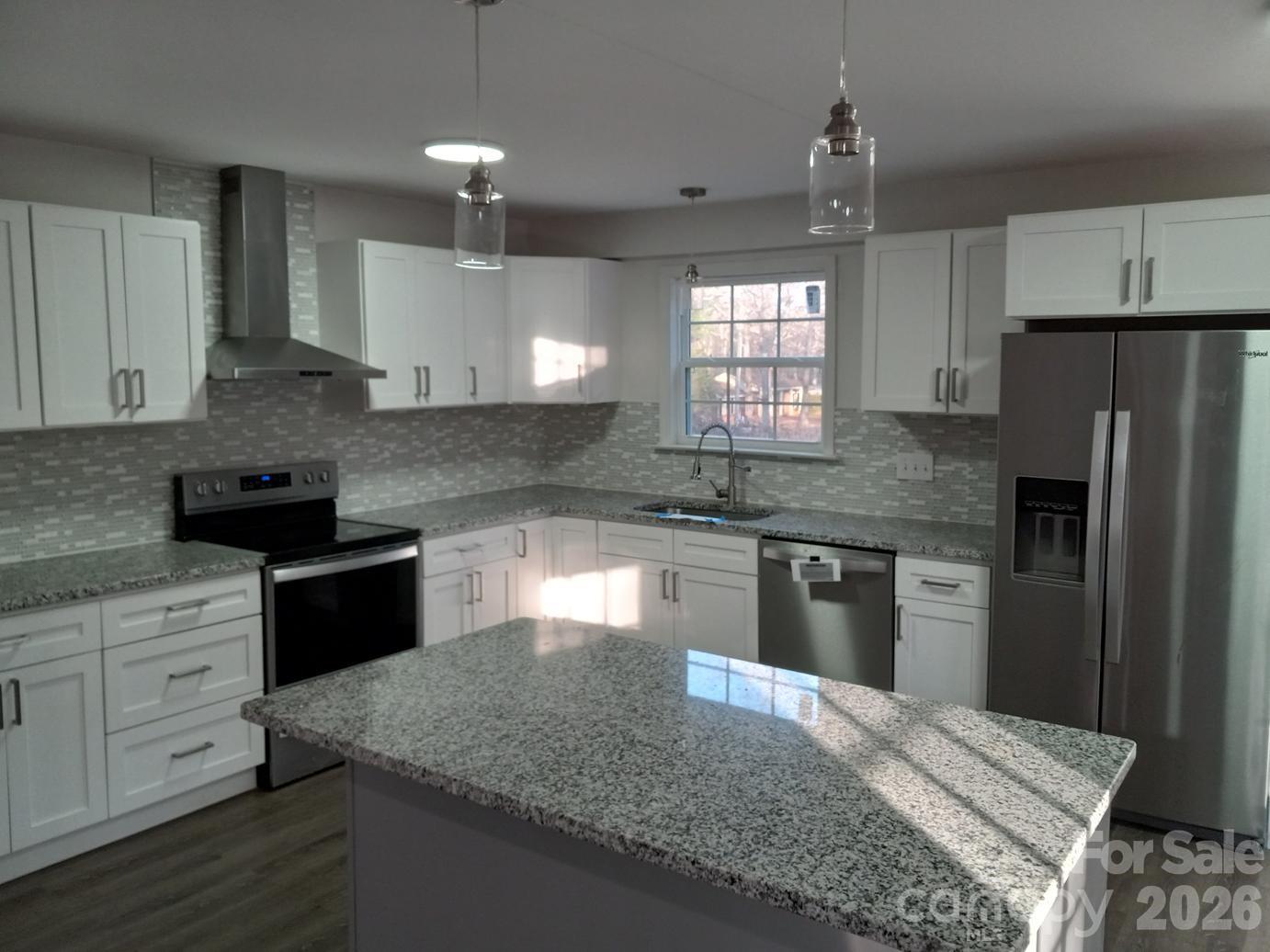 1110 Cherry Mountain Road Property Photo 5